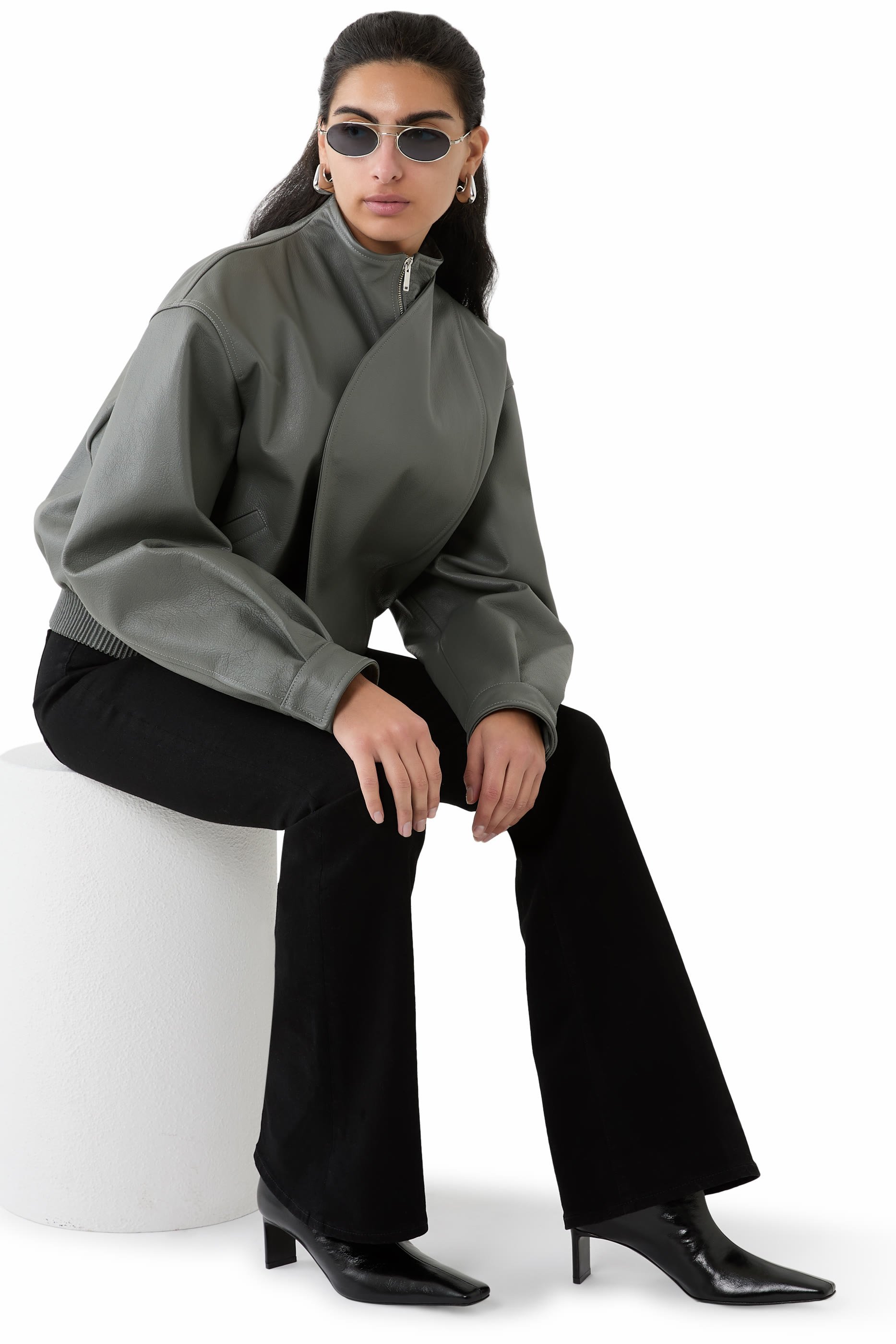 حذاء بوت أونا 55 بطول الكاحل