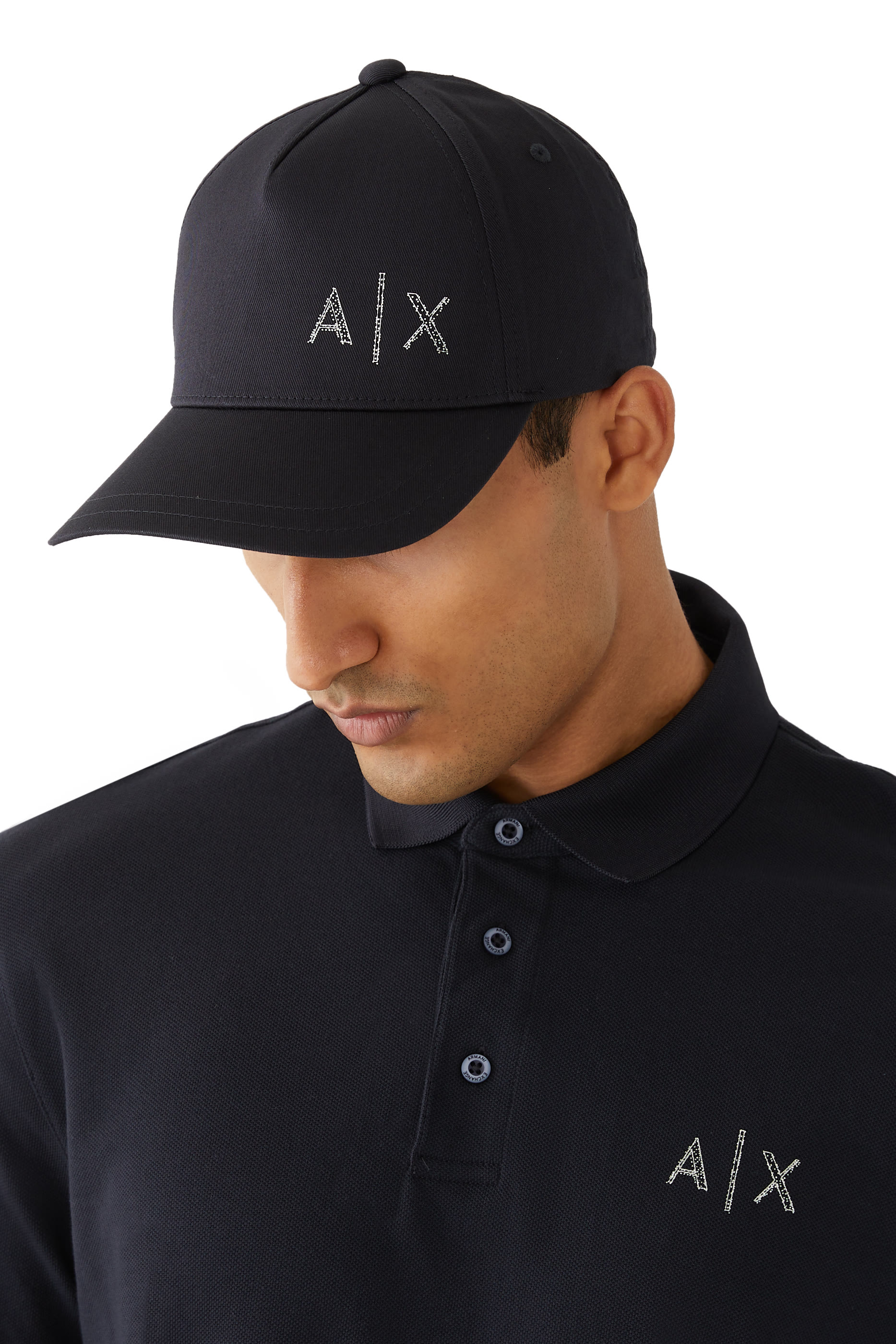 كاب بشعار الماركة قطن