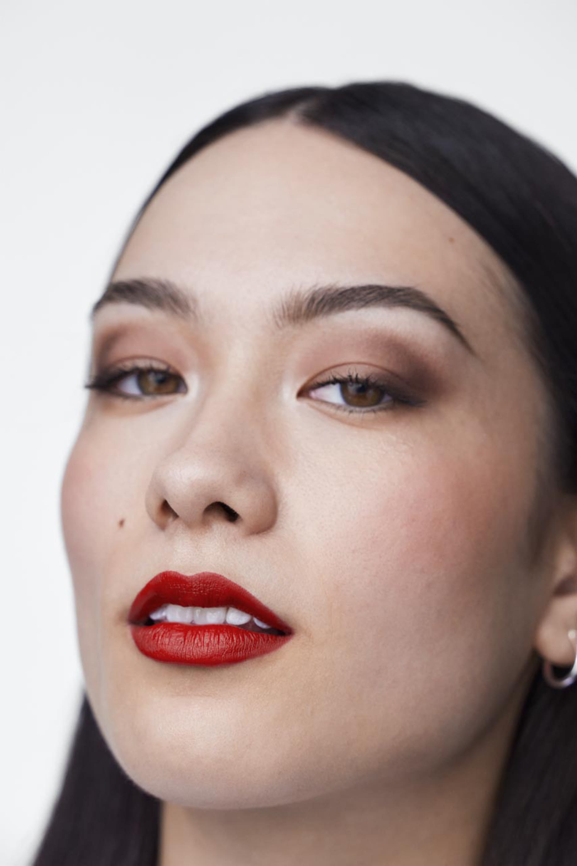 أحمر شفاه بوب يدوم طويلا