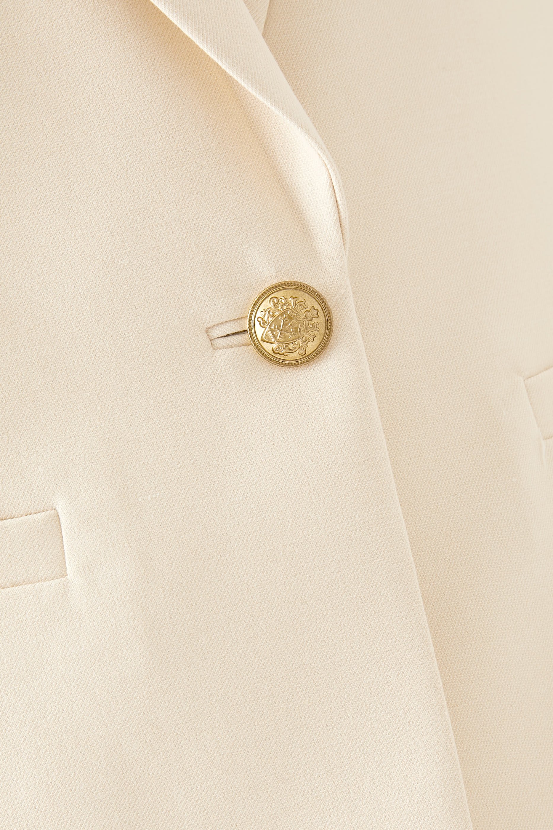 بليزر بيلي برقعة على الكوع