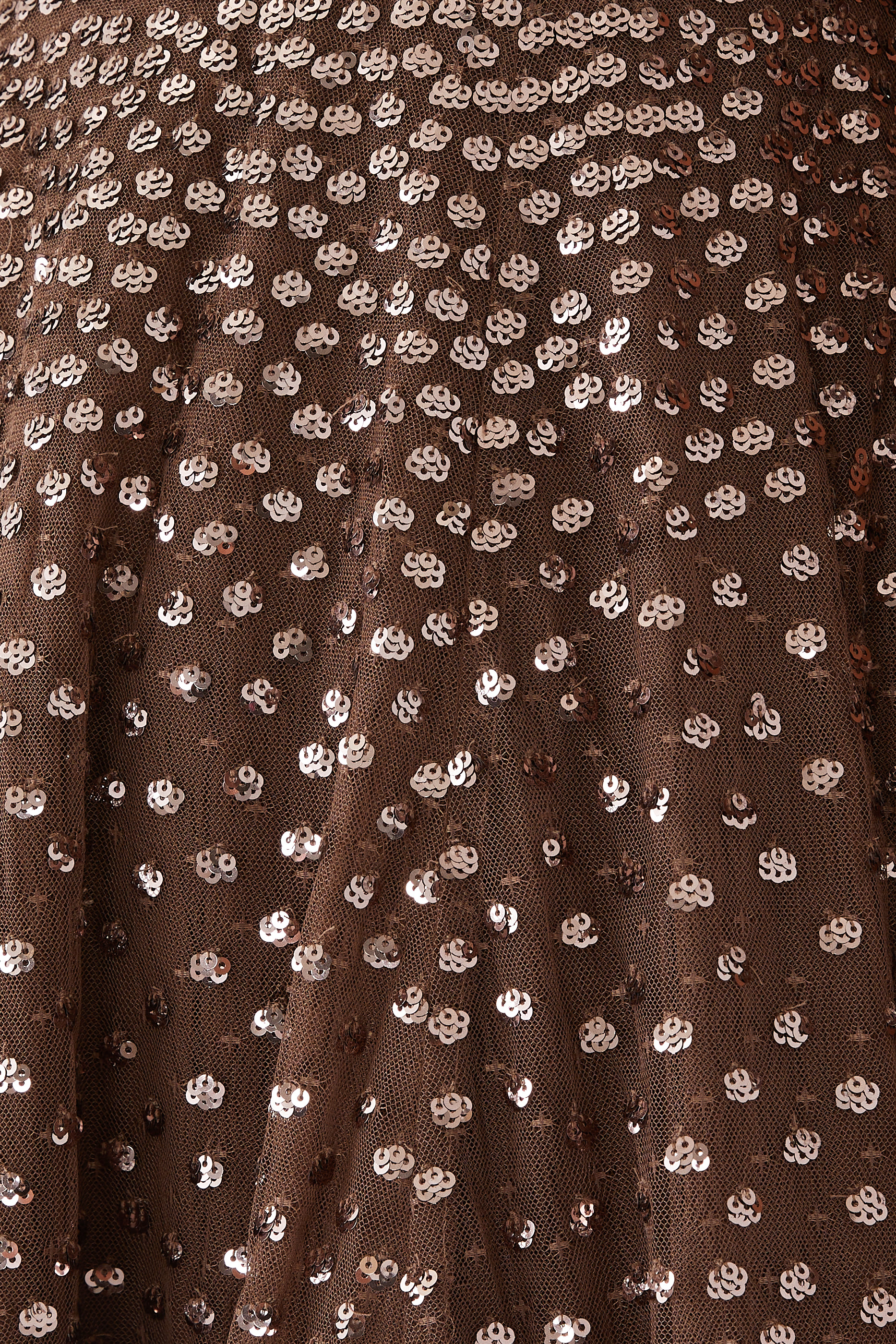 فستان بطبعة نقاط مبعثرة وأكمام كاب بطول الكاحل