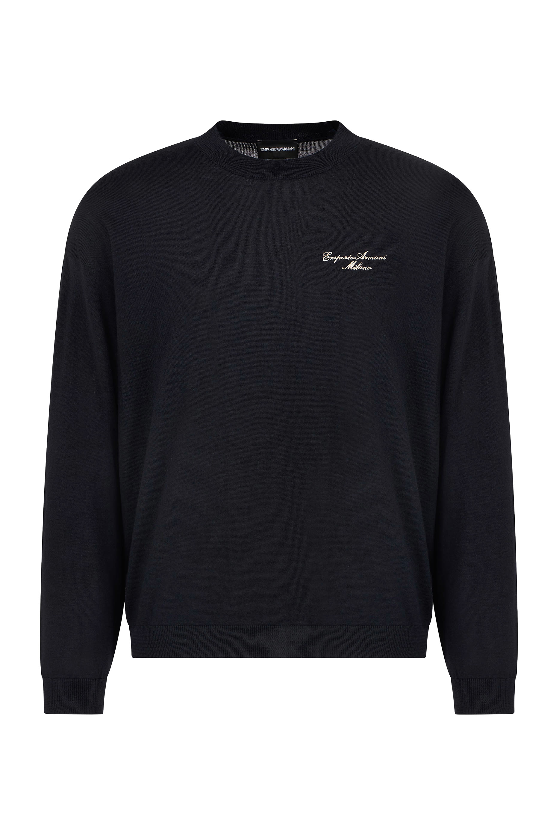 كنزة بشعار الماركة