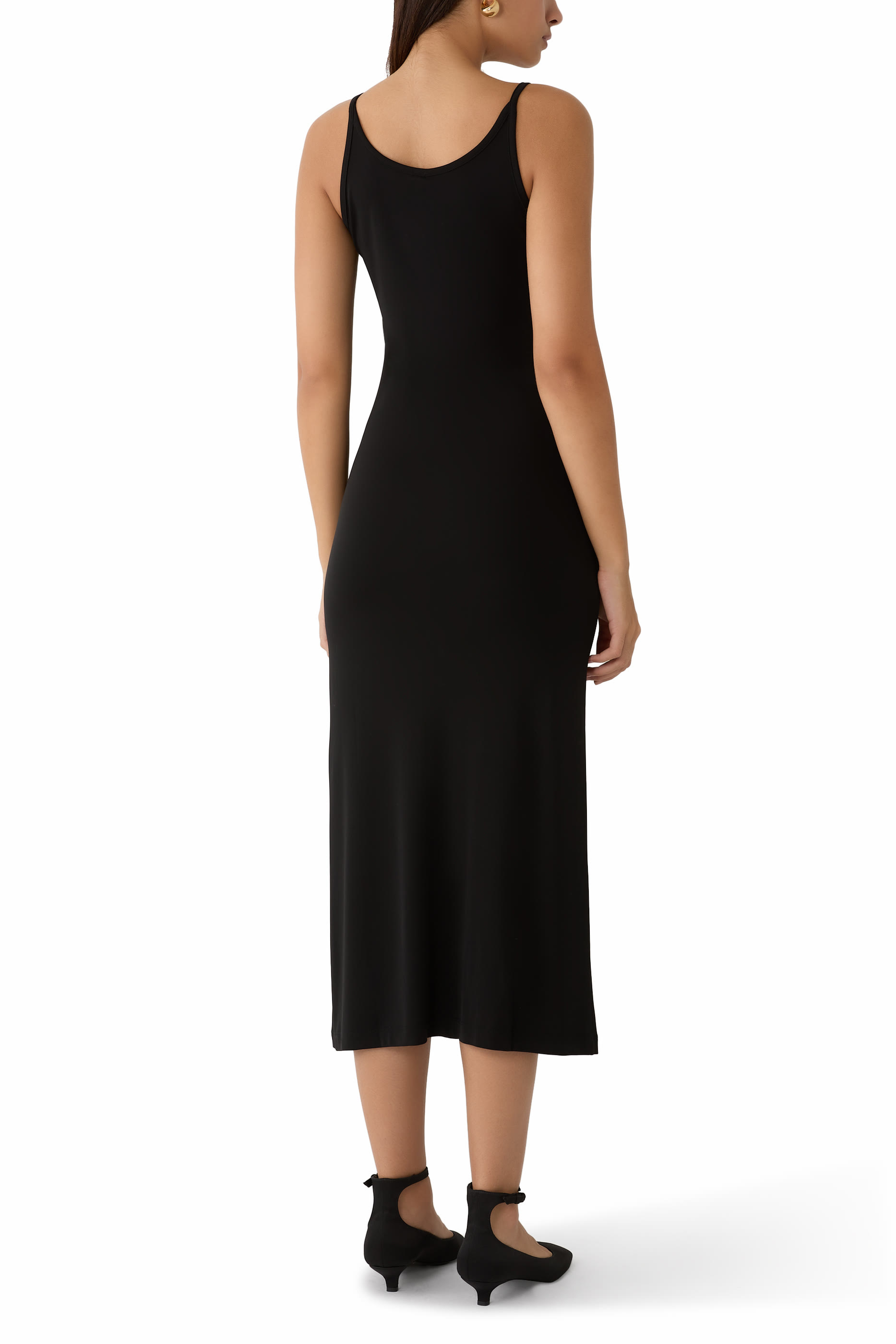 فستان بقصة واسعة سهل الارتداء