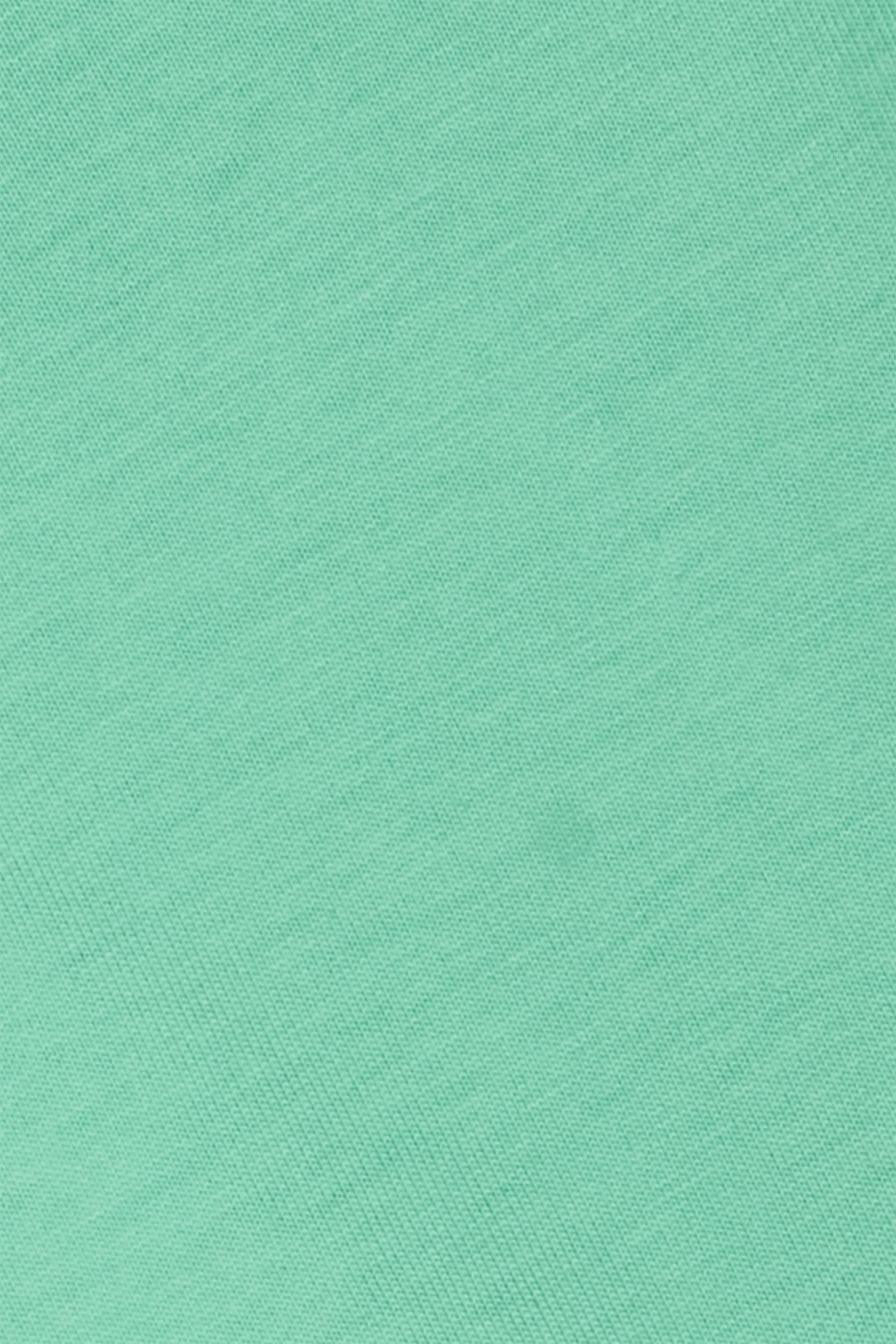 طقم شورت وتيشيرت بطبعة دب تيدي للأطفال