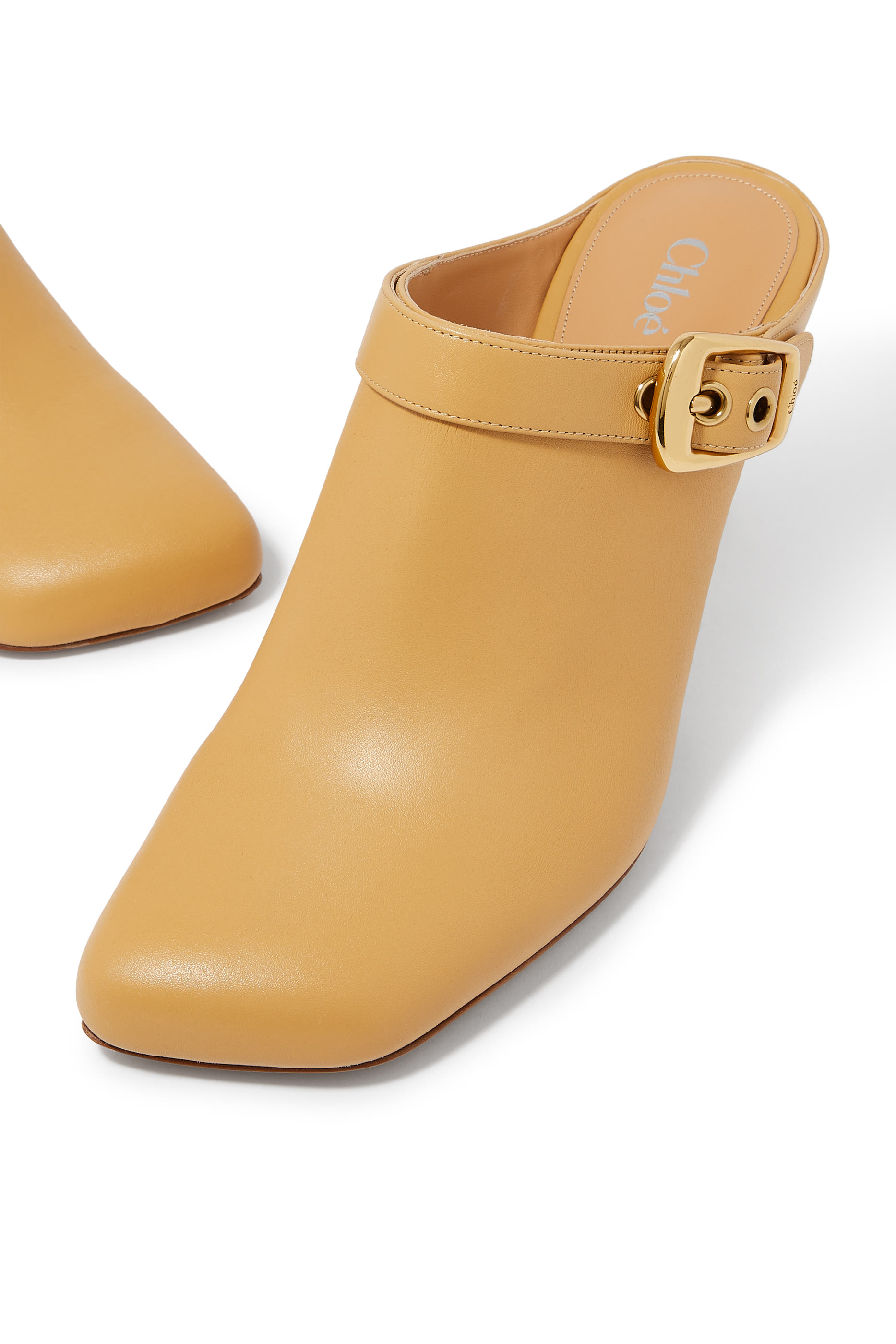 حذاء أندريا 70 مفتوح من الخلف