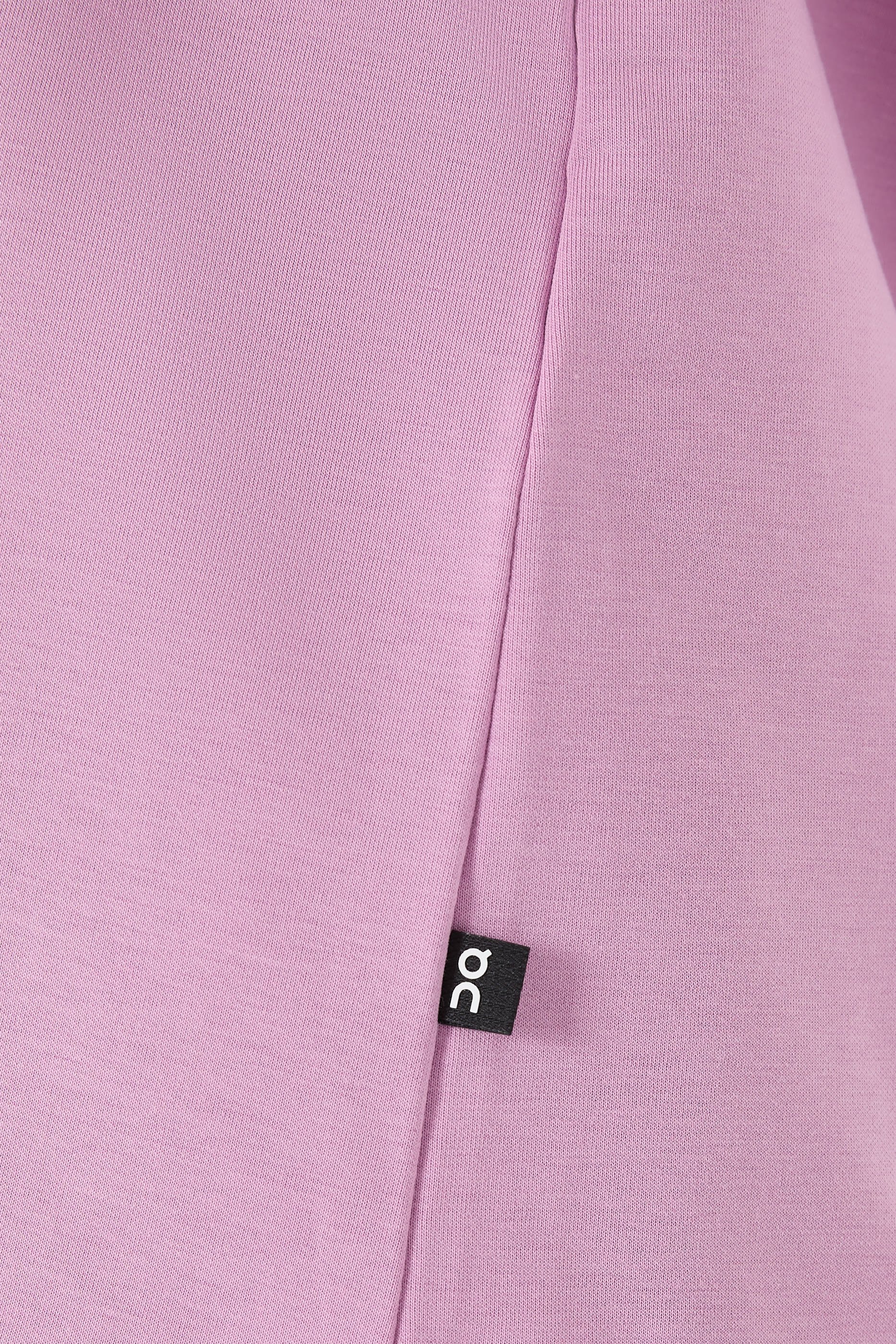 تيشيرت فوكوس بأكمام قصيرة