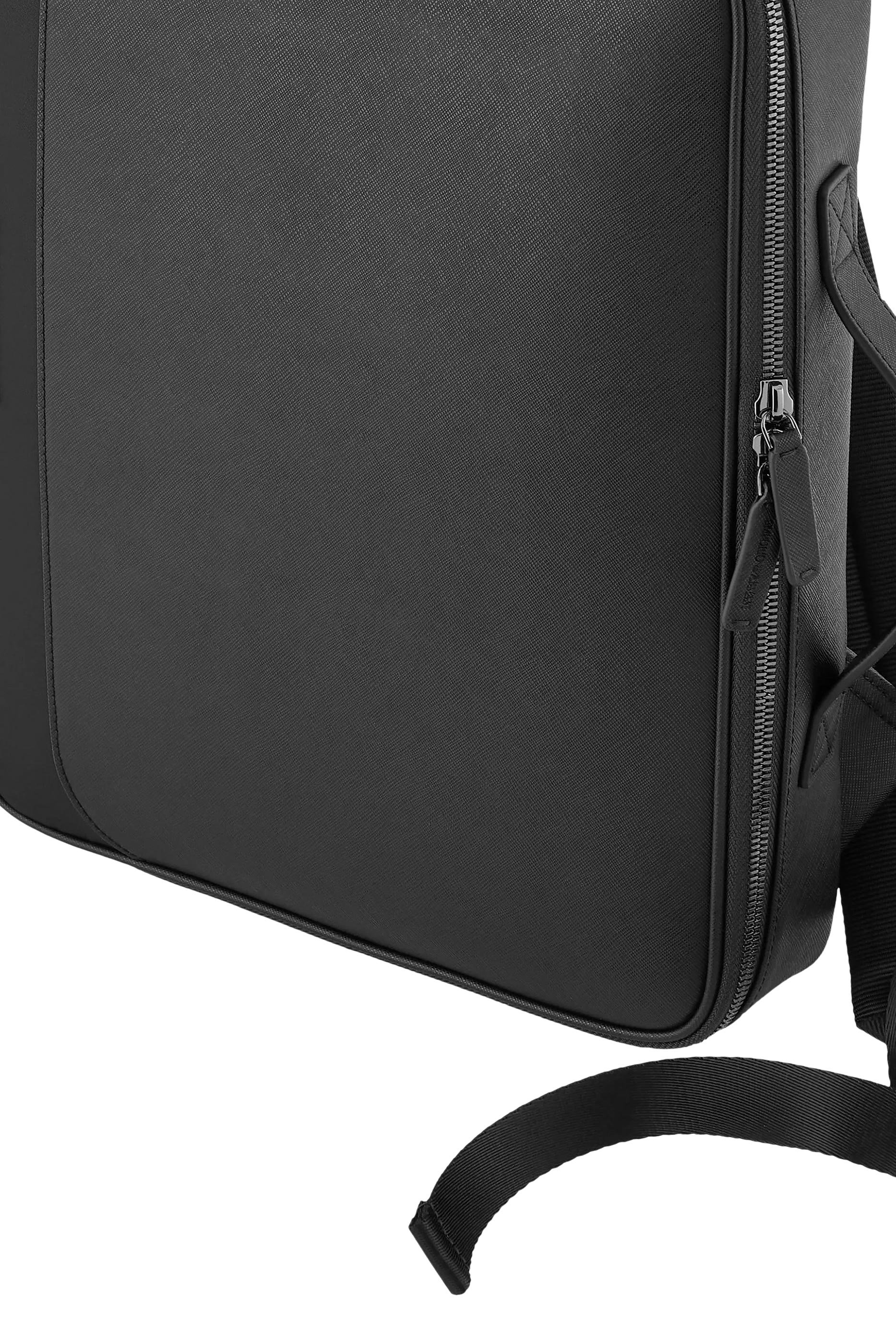 حقيبة ظهر بتصميم حقيبة رسمية