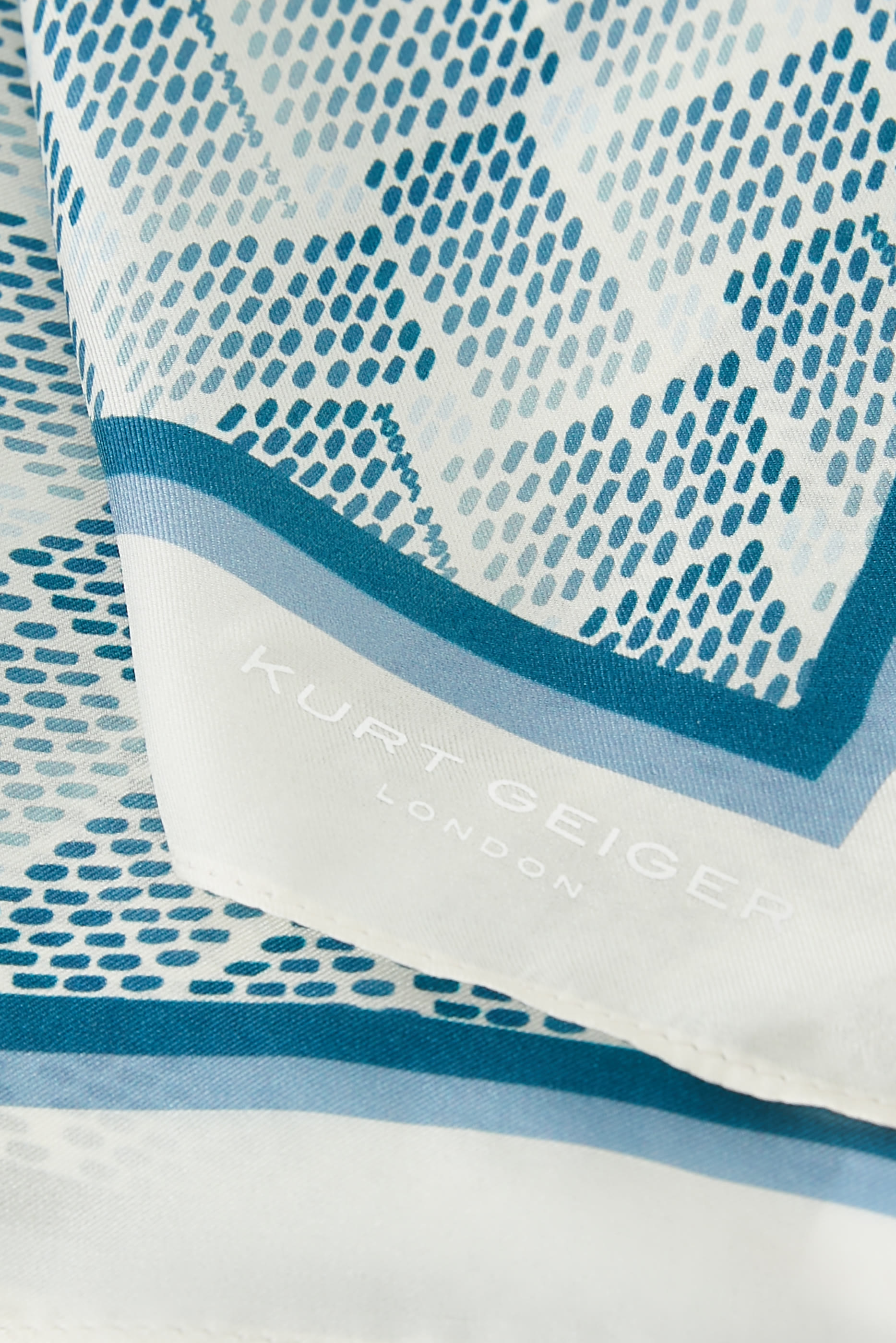 وشاح باندانا