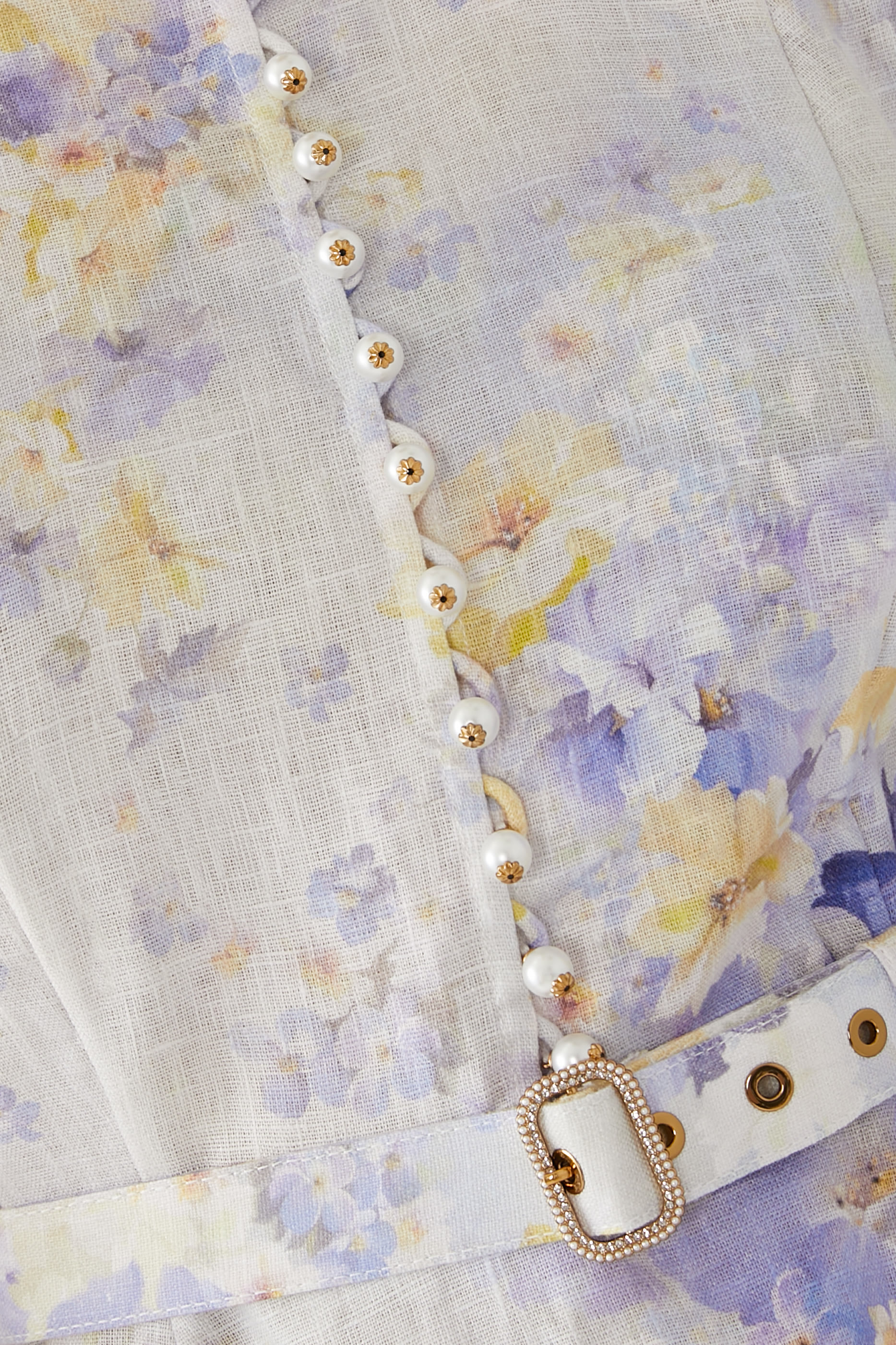 فستان كراش بأزرار وقصة قصيرة