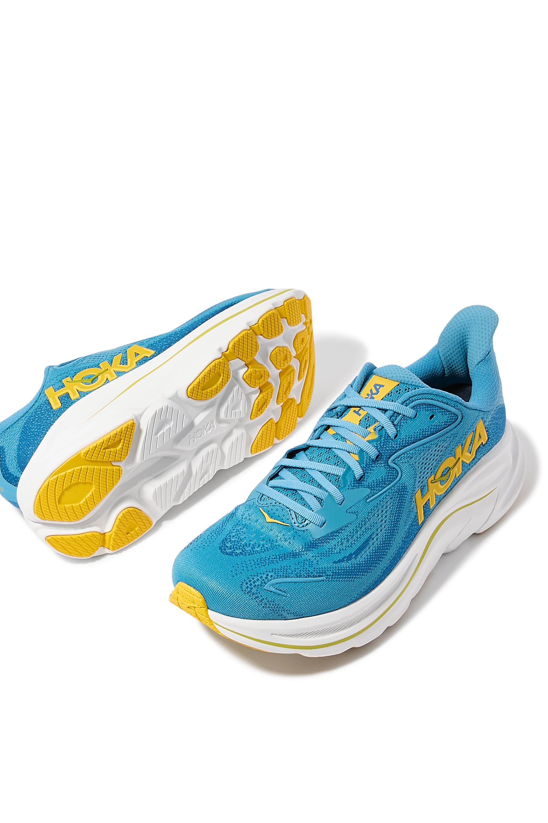 سنيكرز كليفتون 10