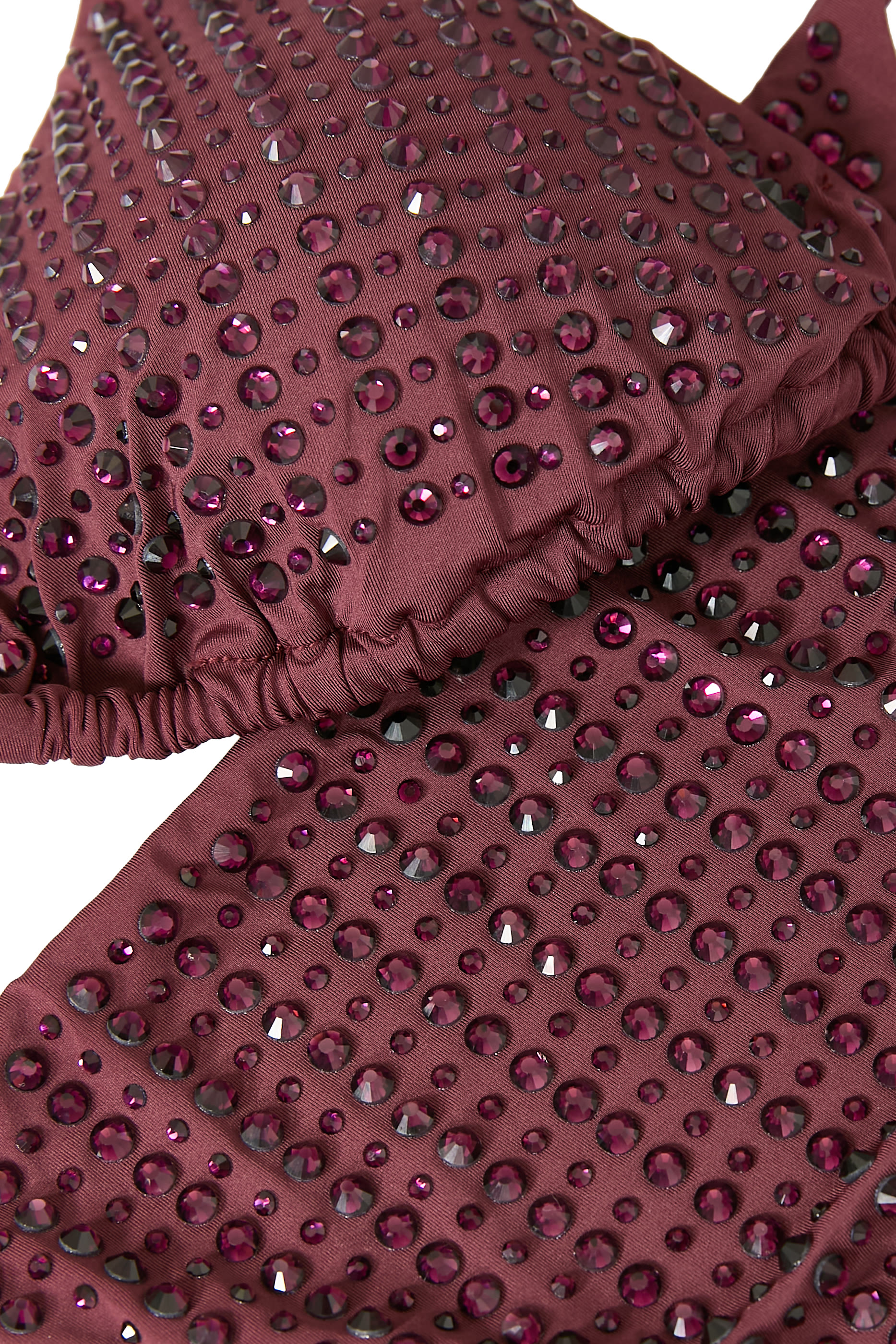 بيكيني بقوالب مثلثية مرصع بأحجار راين