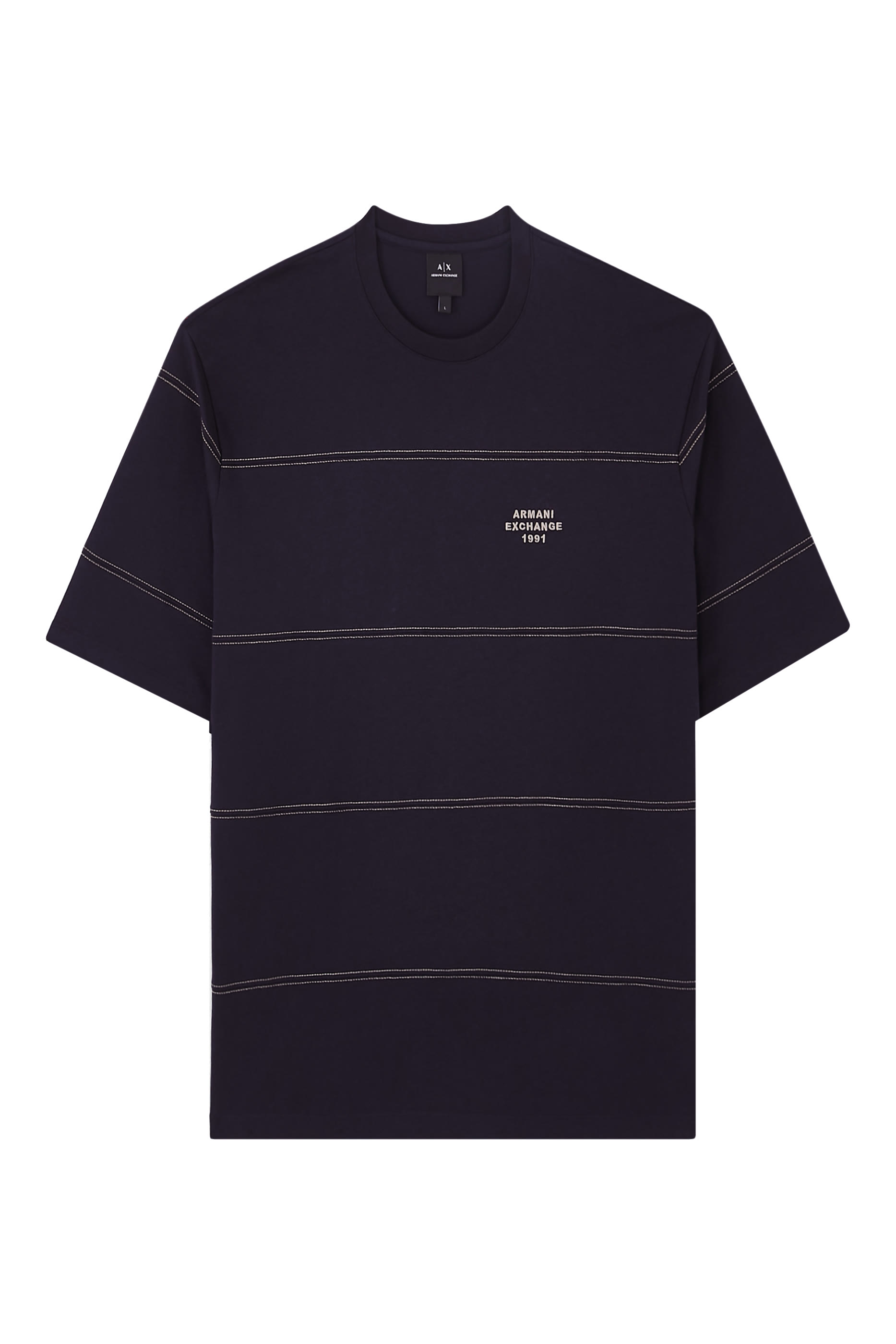 تيشيرت بحروف شعار الماركة