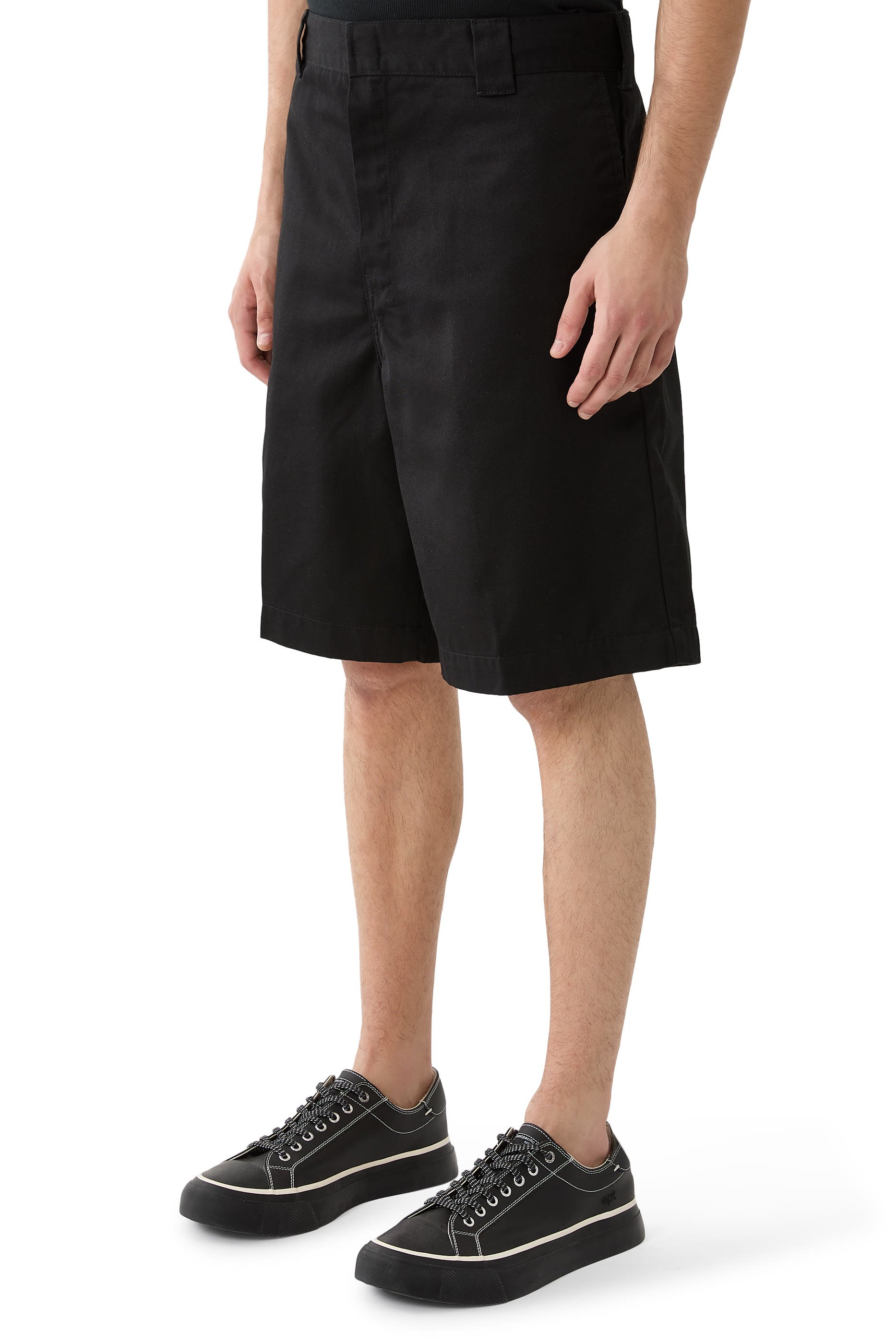 شورت كرافت بشعار الماركة