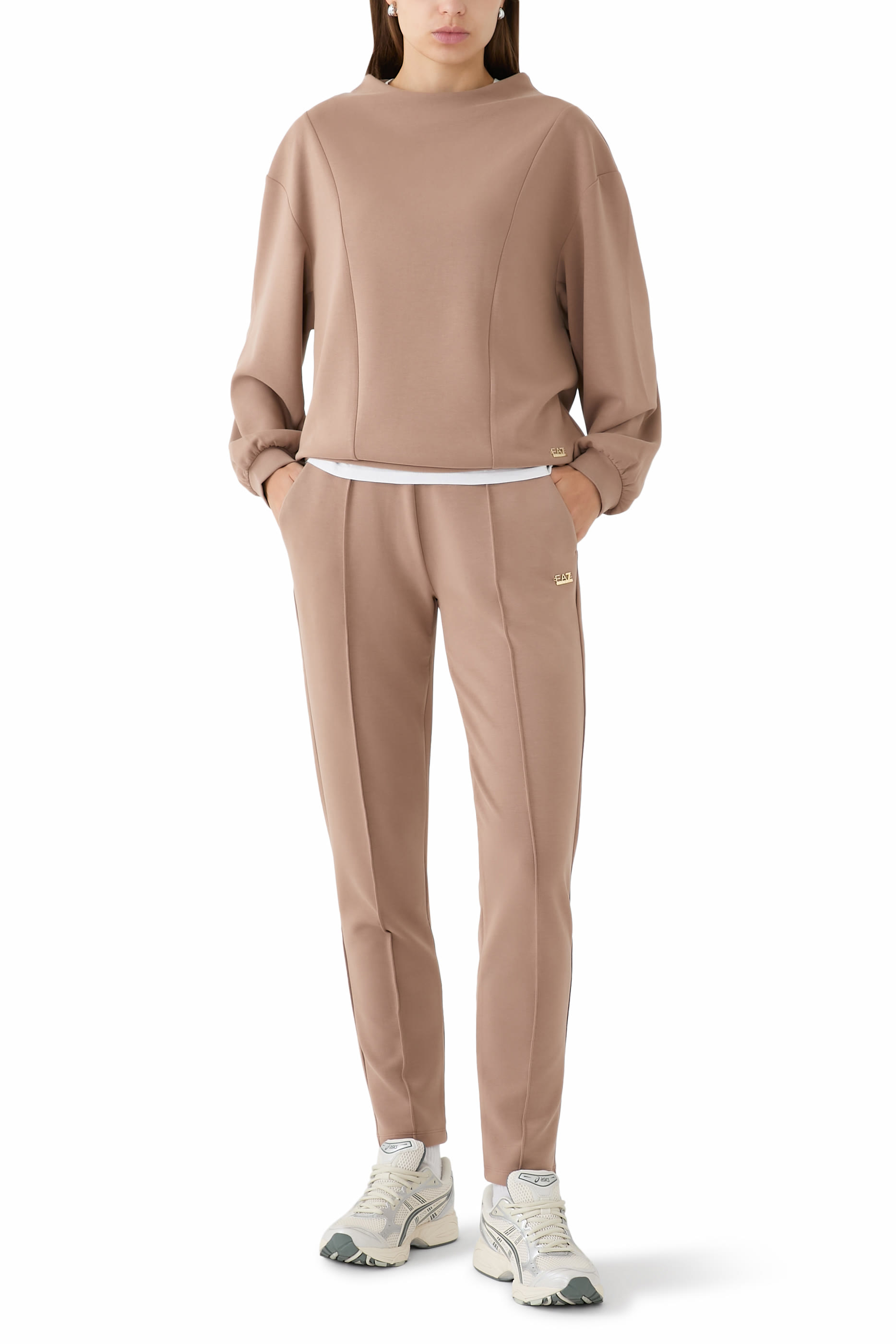 طقم بدلة رياضية بشعار الماركة