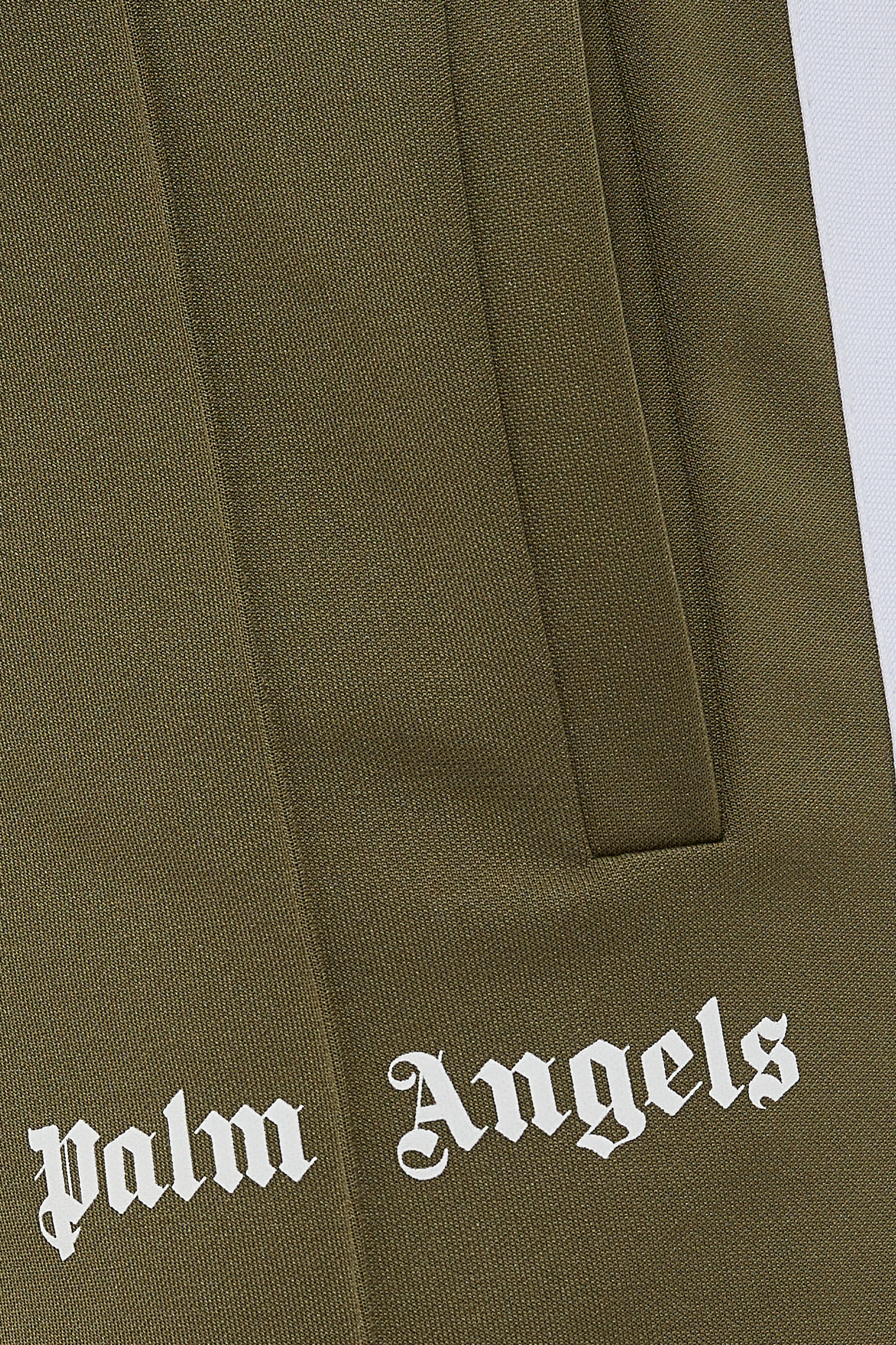 بنطال رياضي كلاسيكي