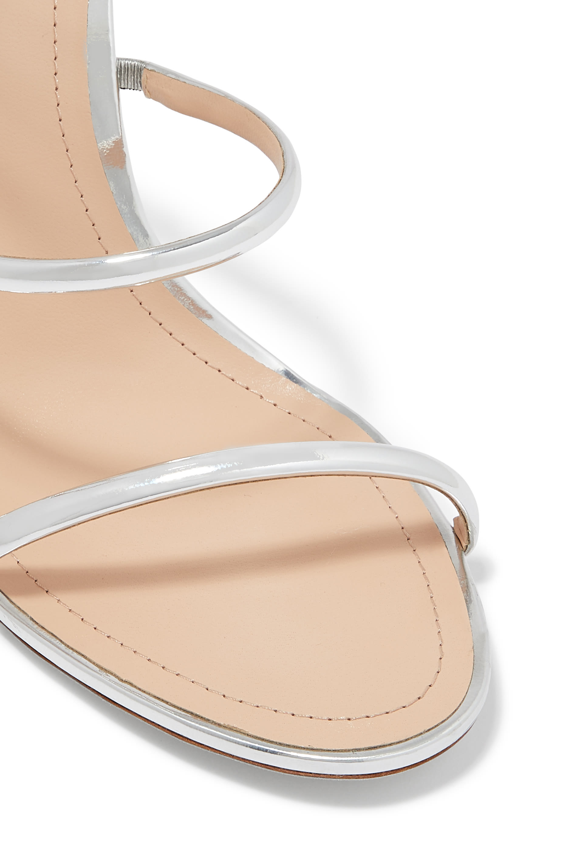 صندل كليو 105 بسير ملفوف جلد لامع