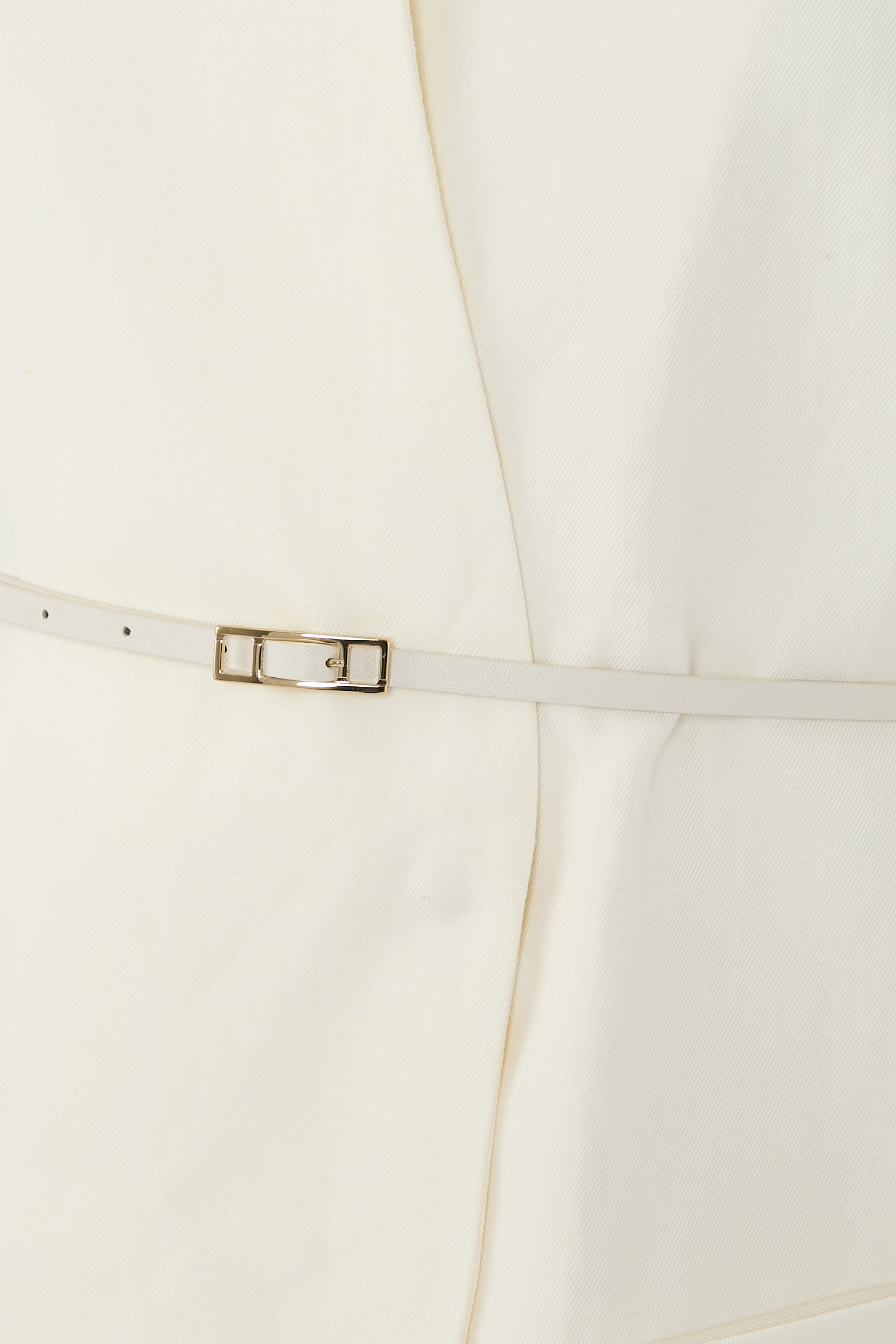 فيست بصفي أزرار بلا أكمام