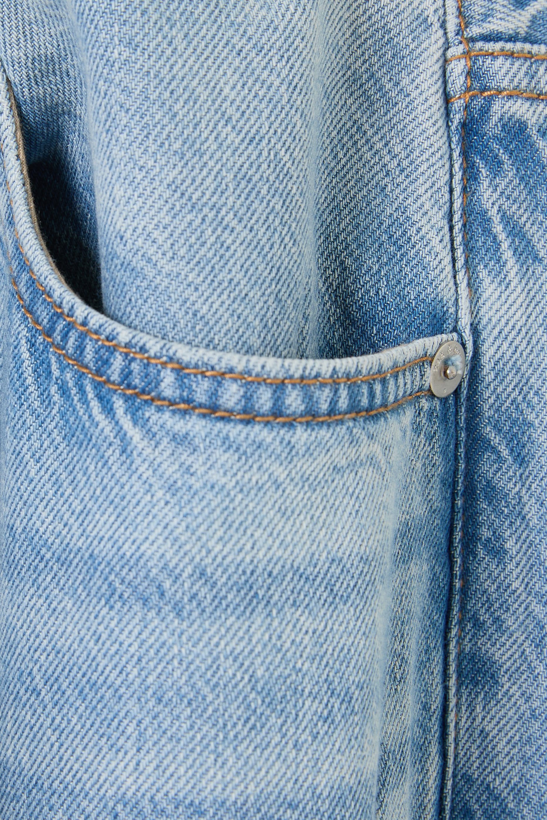 Featherweight Logan Wide-Leg Jeans