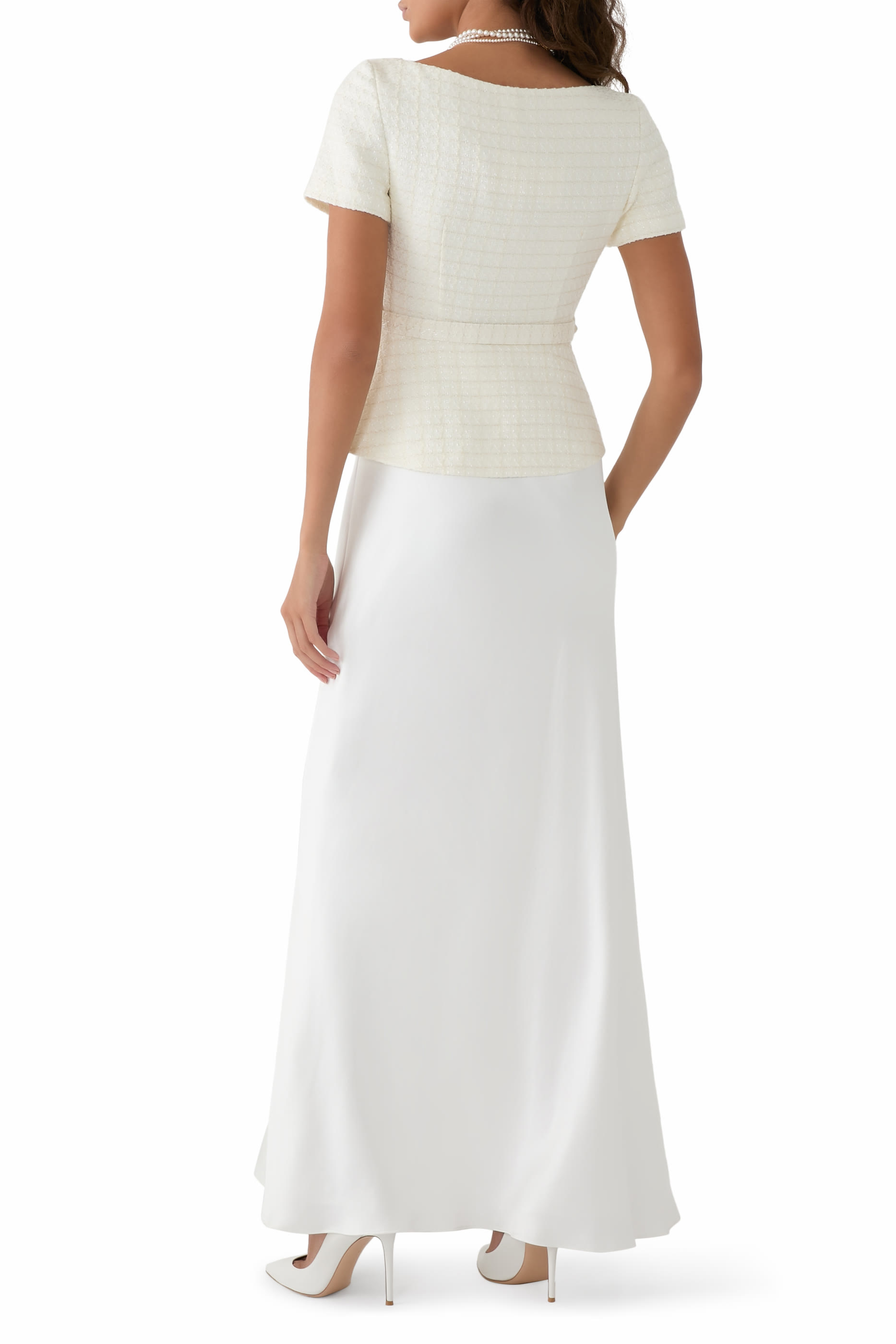 فستان طويل بقصة مناسبة للجسم كريب