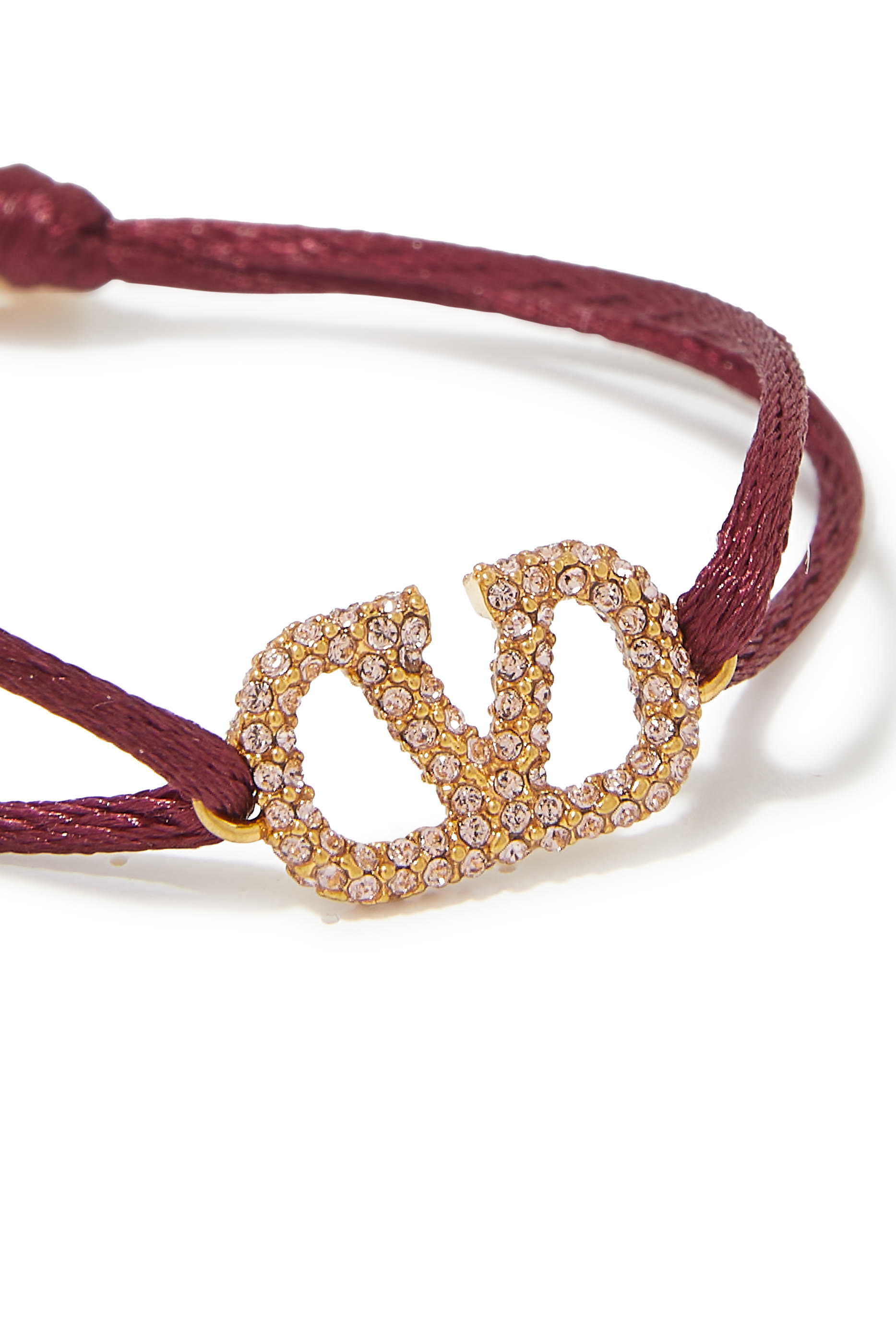 سوار بشعار حرف V