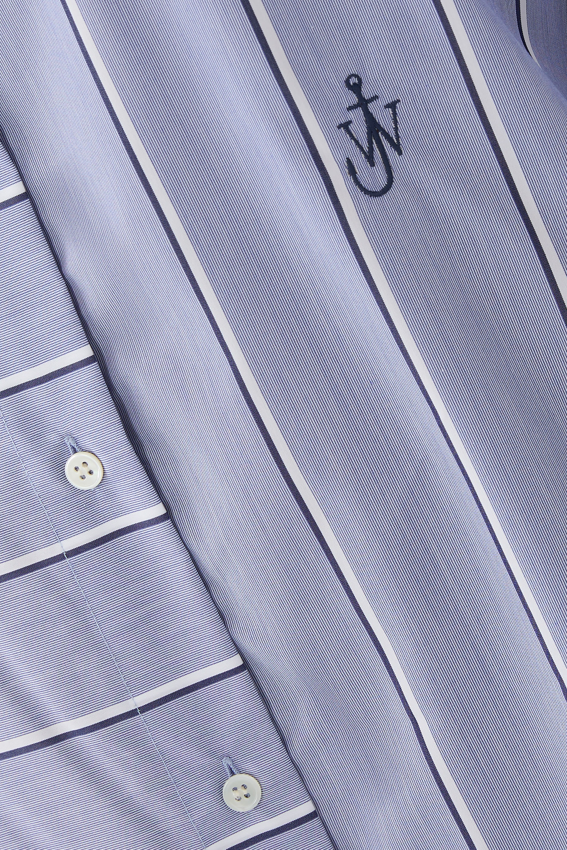 فستان بتصميم قميص بحافة متدرجة 