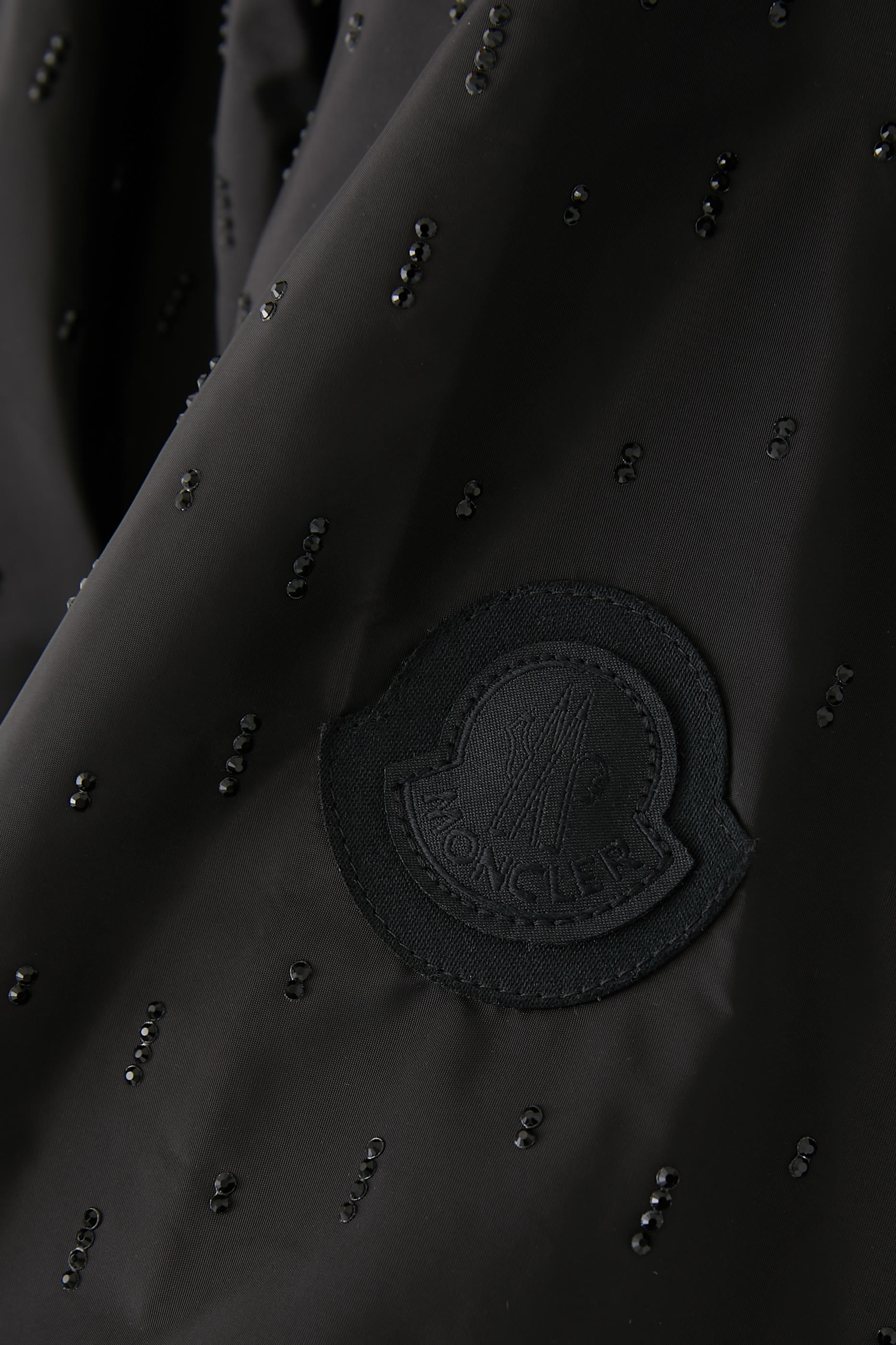 جاكيت كاستيل بأكمام طويلة