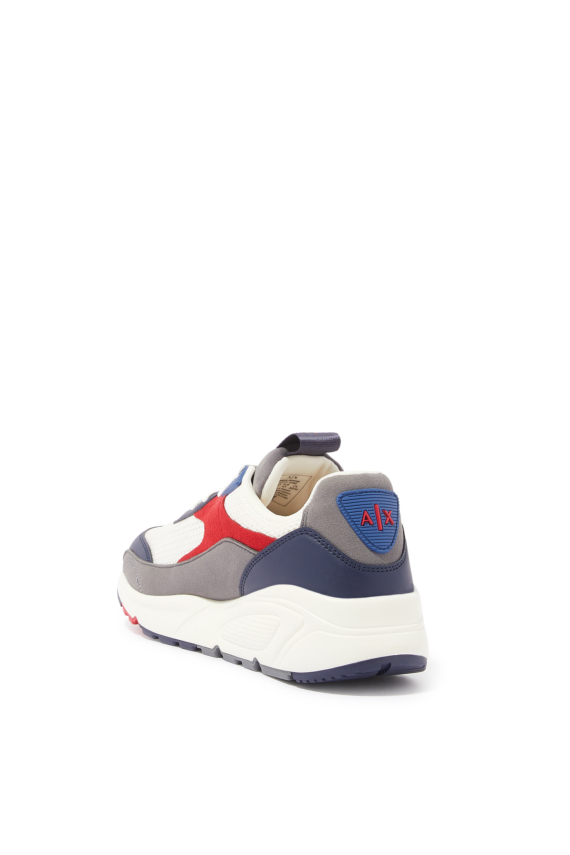 سنيكرز برونكس بشعار الماركة