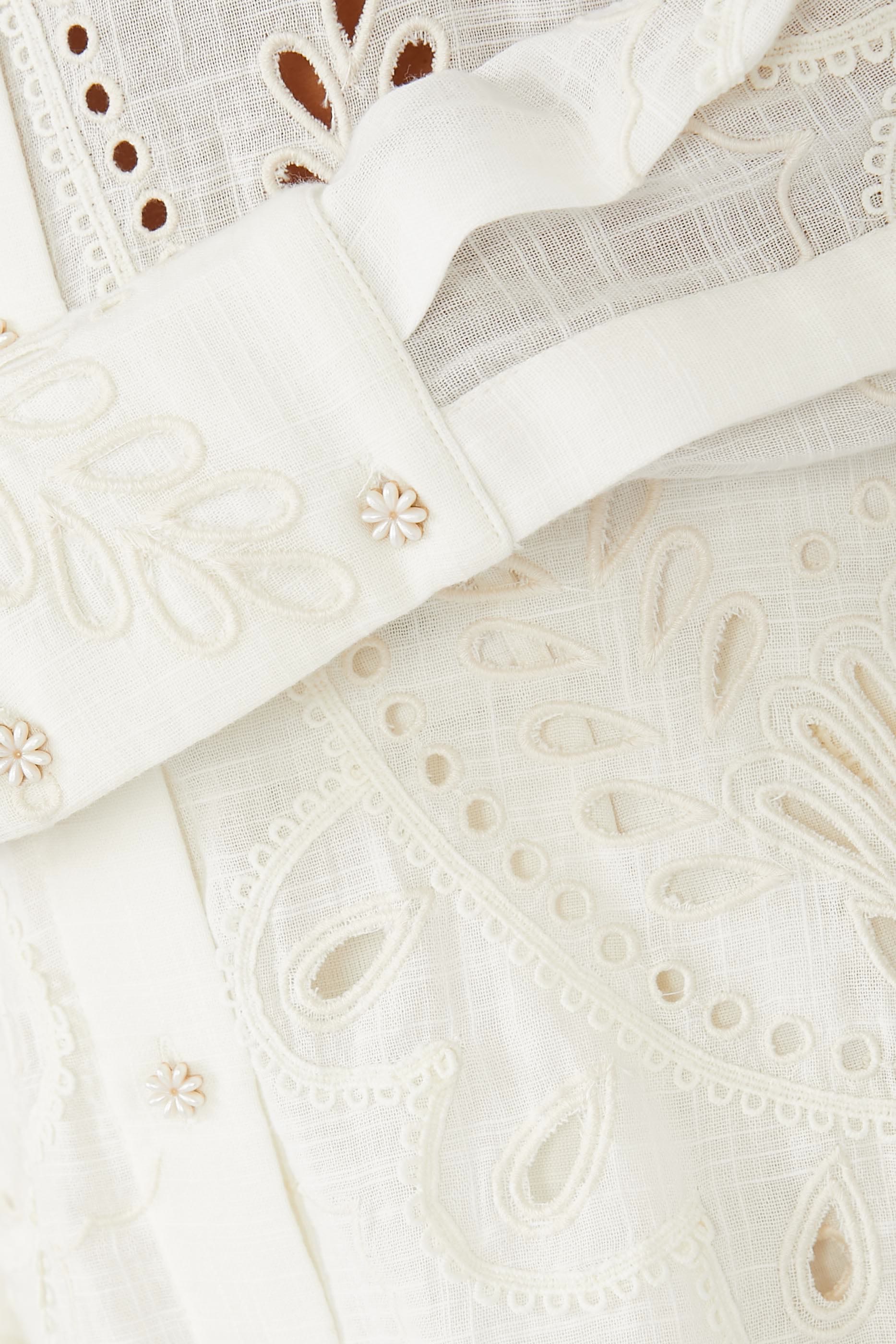 قميص رونا بقصة فضفاضة