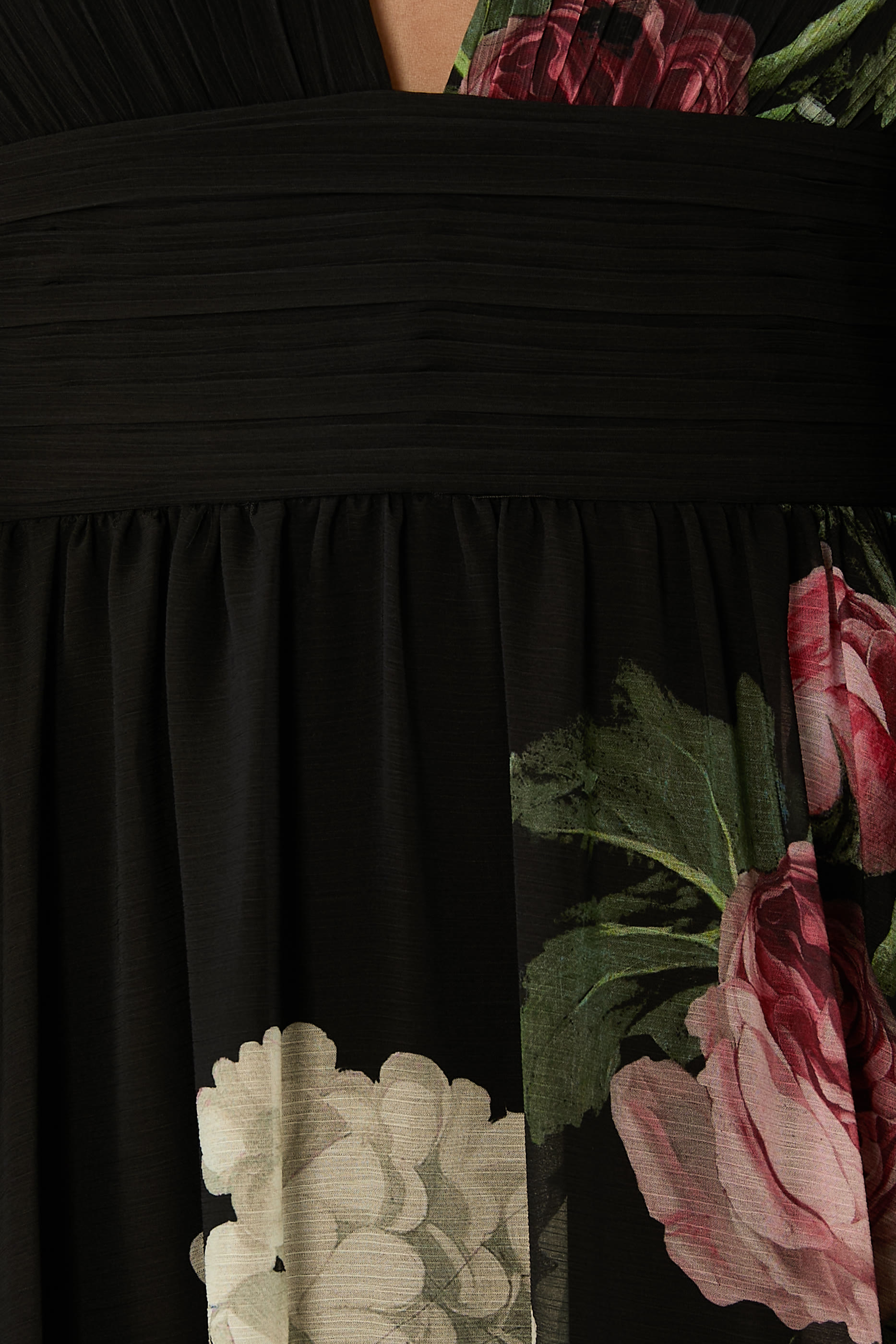 فستان سهرة رويا بكاب قابل للإزالة