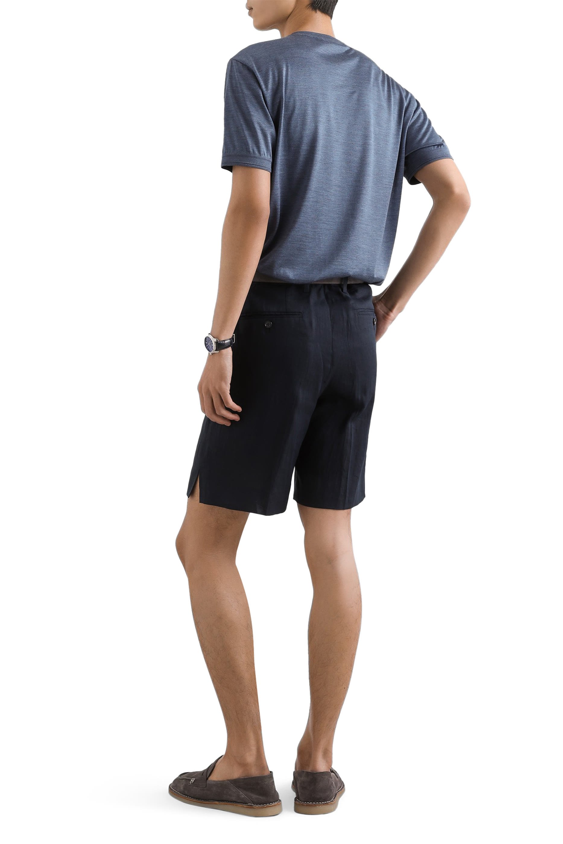 تيشيرت بأكمام قصيرة حرير