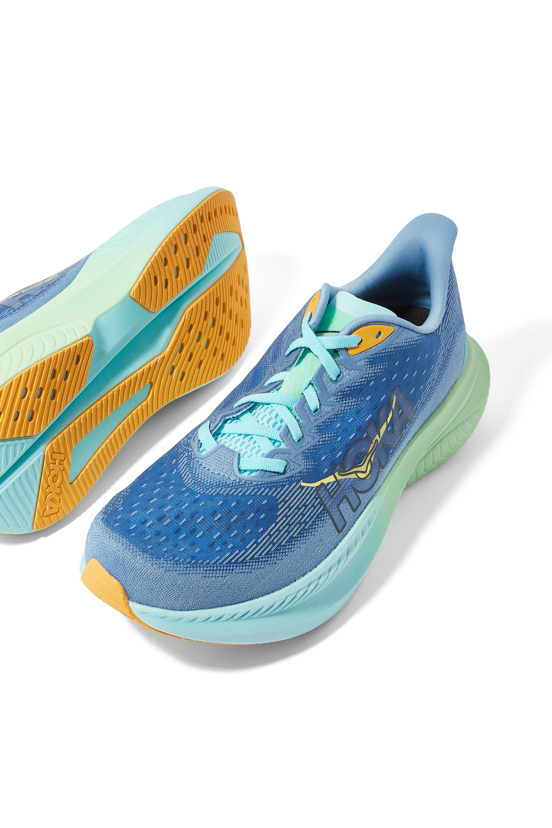 سنيكرز ماخ 6 للجري