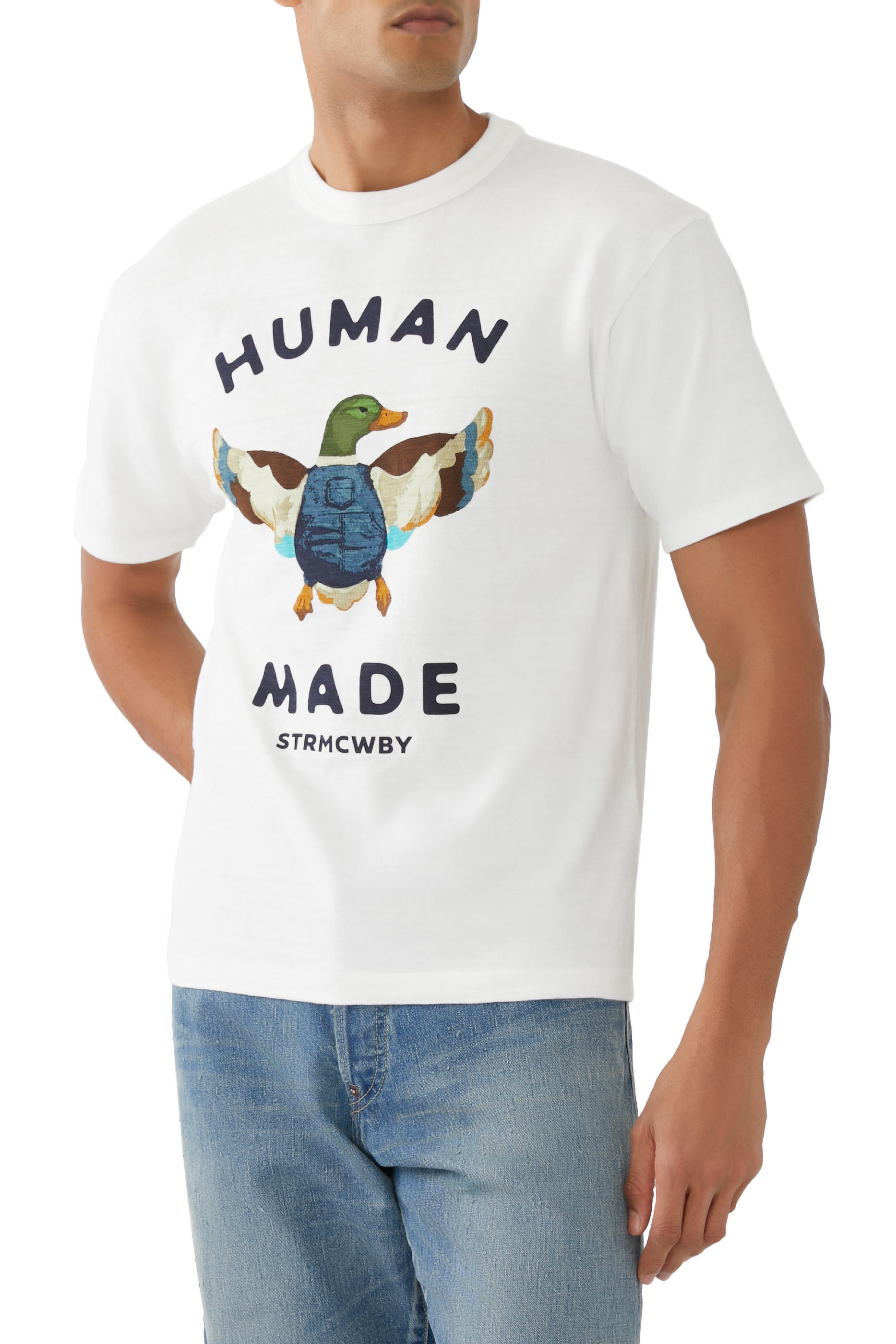 تيشيرت بطبعة غرافيك