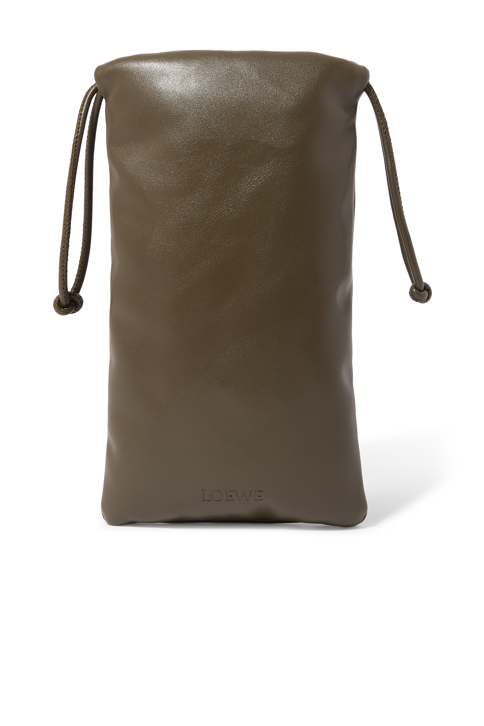 نظارة شمسية باولا إبيزا بتصميم كبير الحجم