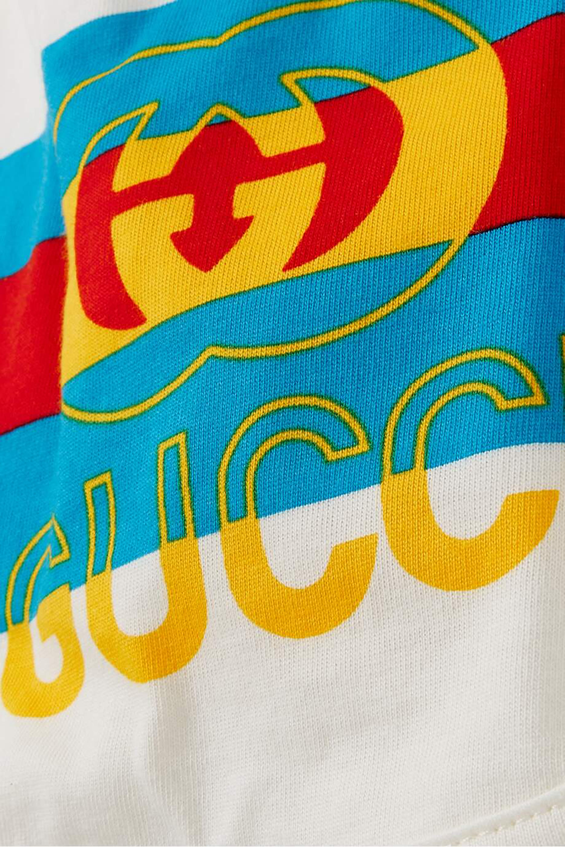 مريلة بشعار الماركة قطن