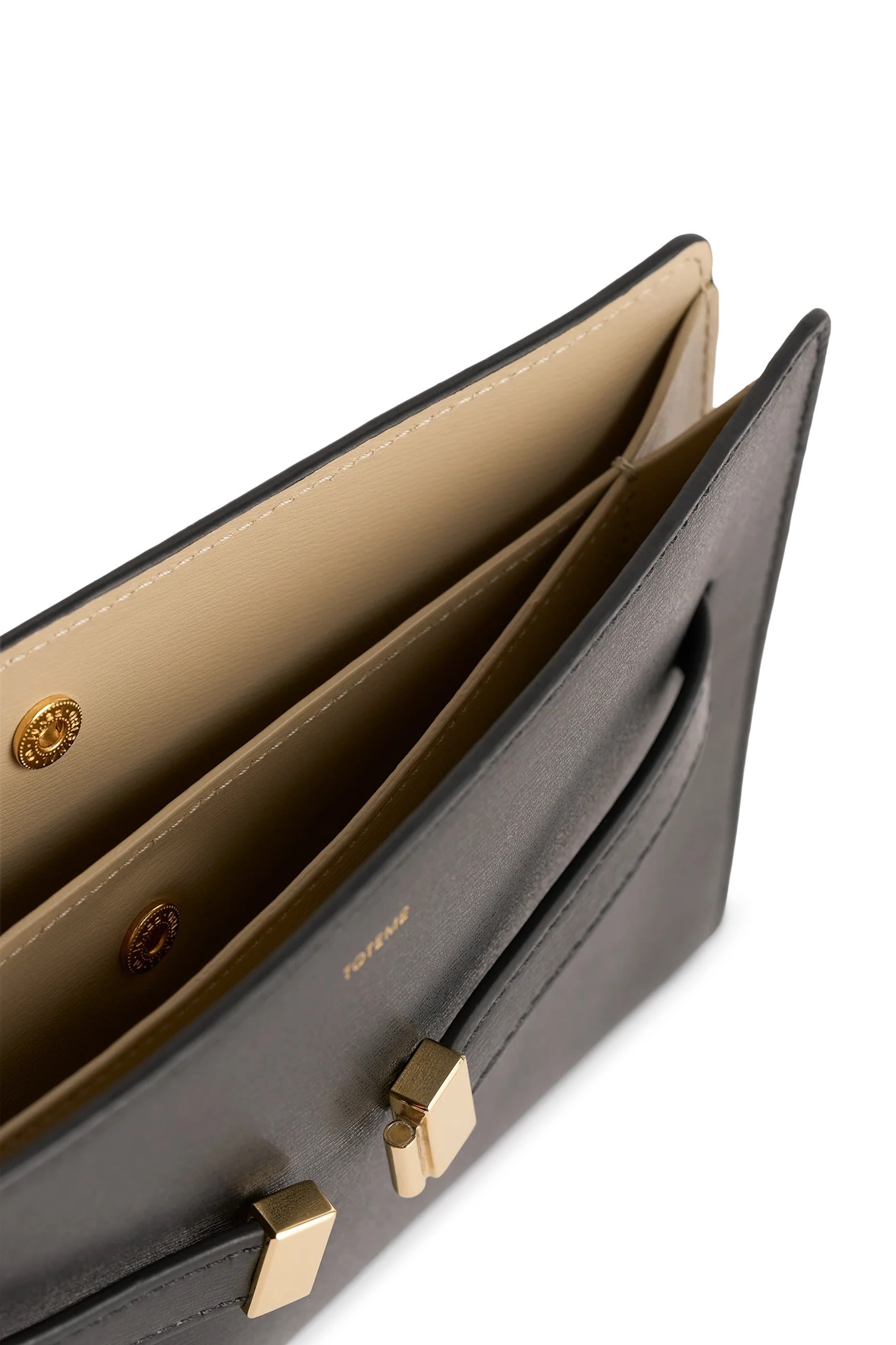 حقيبة كروس جلد بحزام