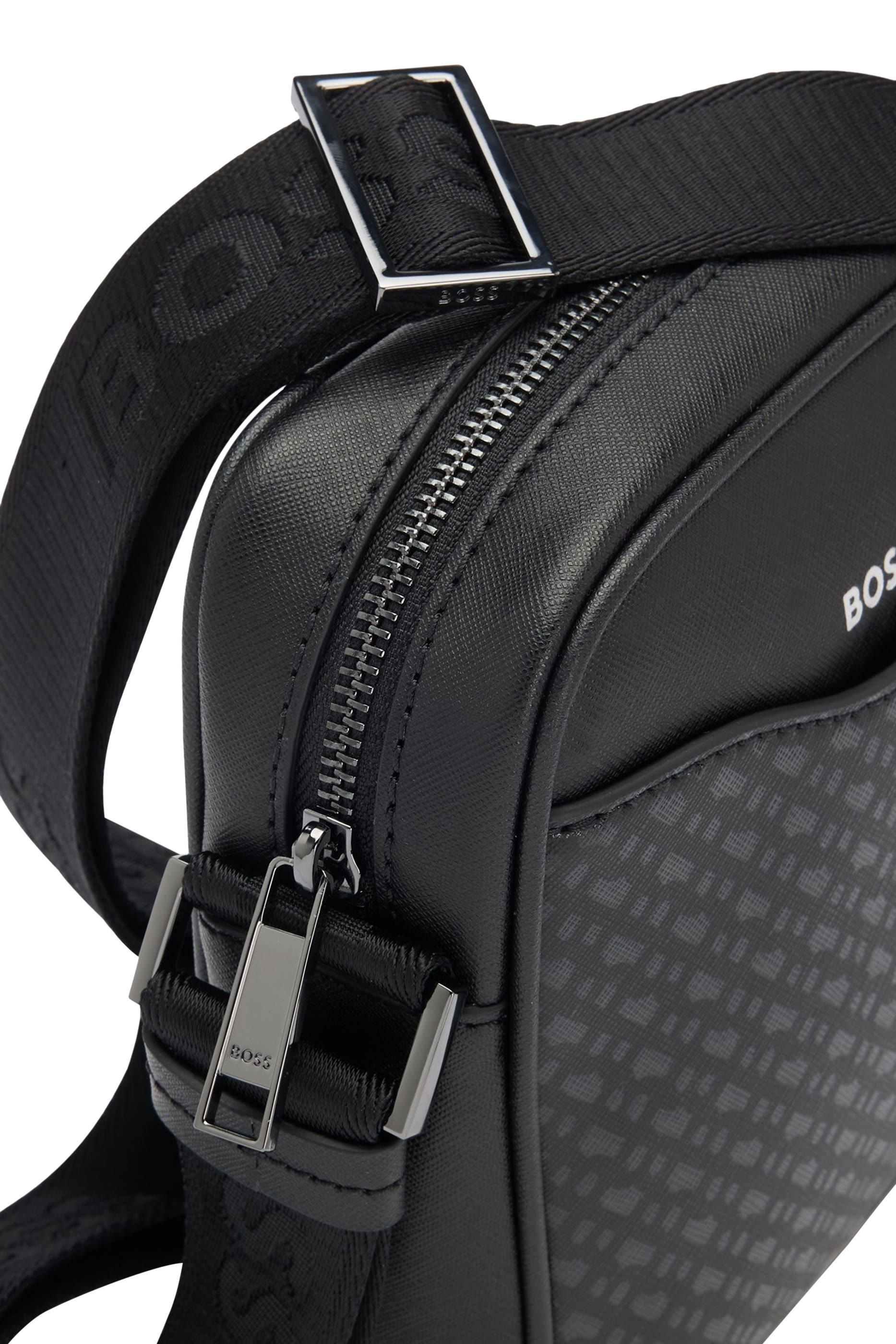 حقيبة ريبورتر زاير