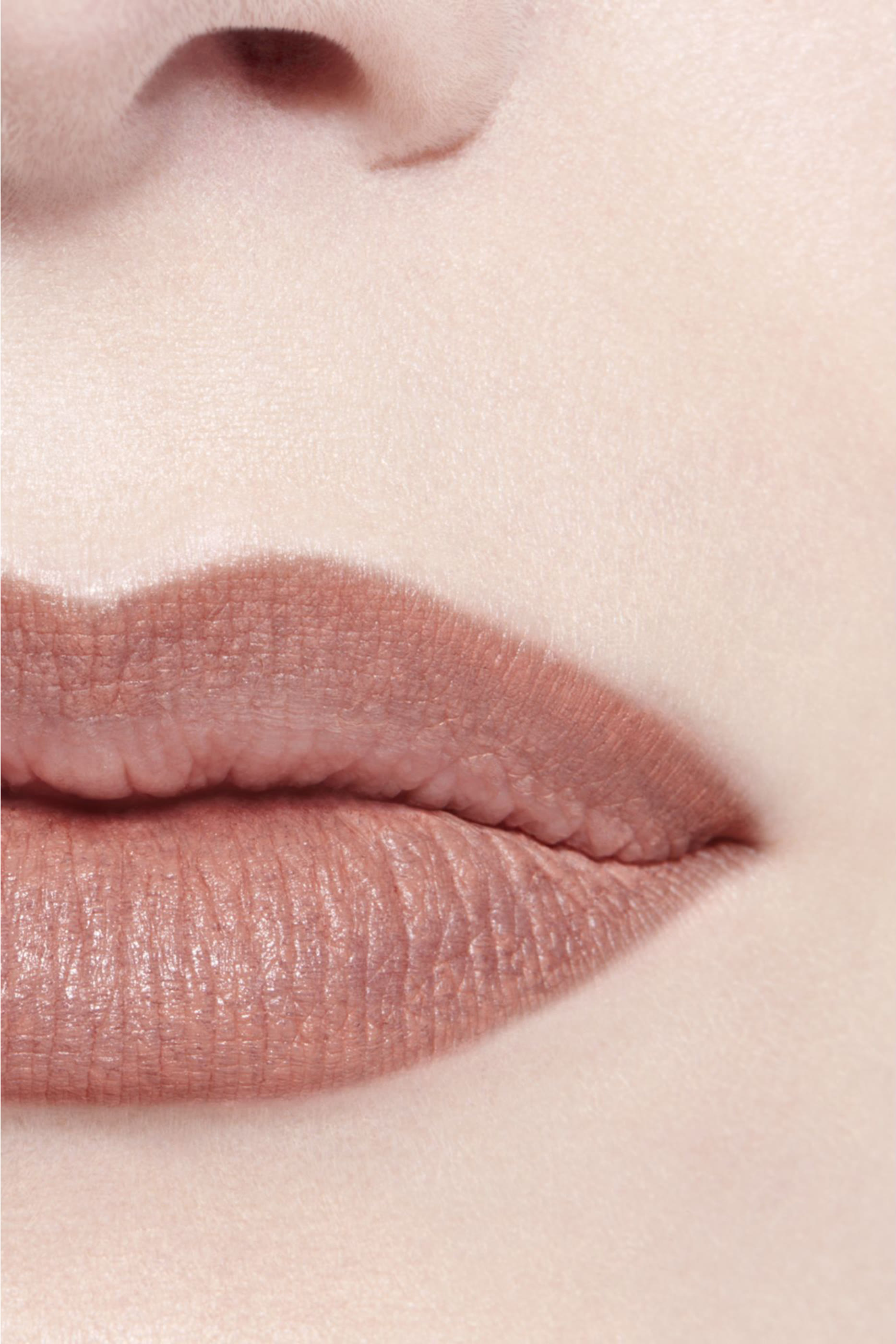 قلم شفاه لو كريون ليفر