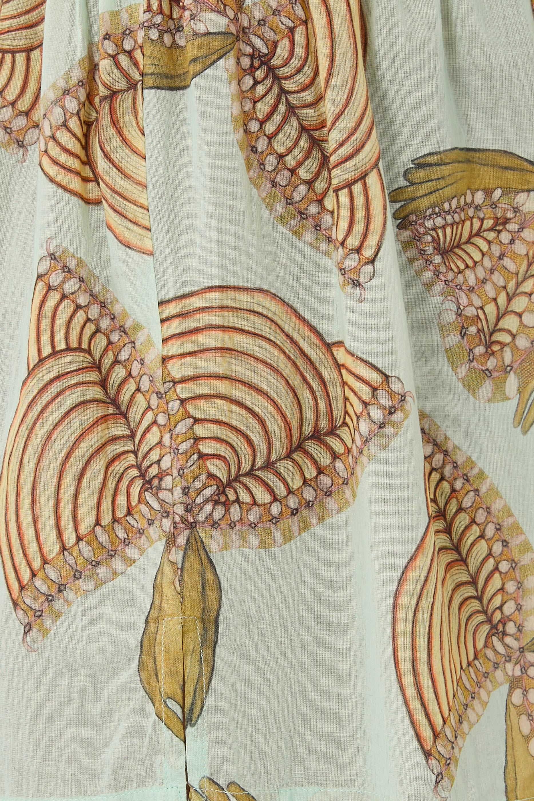 شورت بيجو للارتداء فوق ملابس السباحة