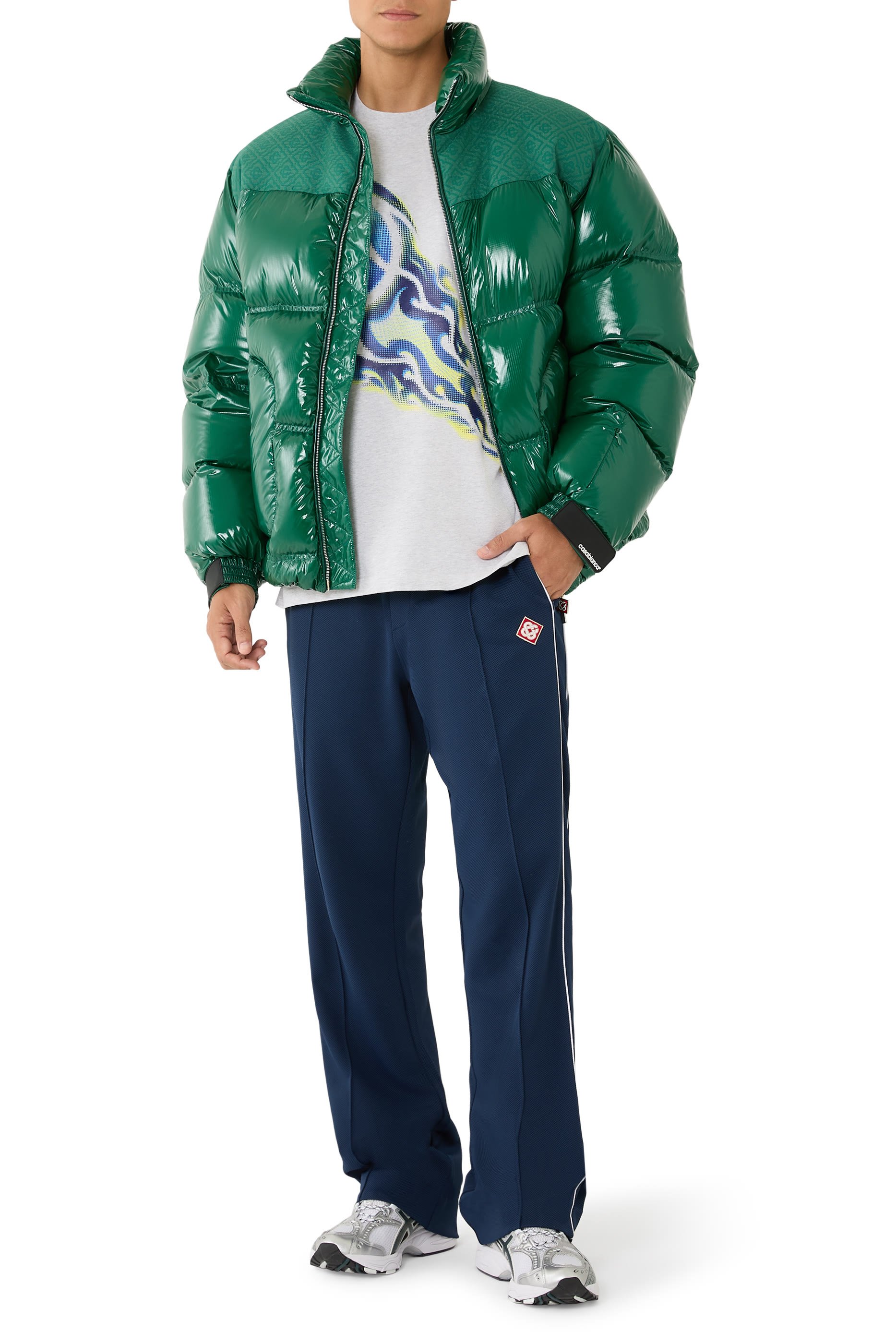 تيشيرت بطبعة كرة تنس مشتعلة