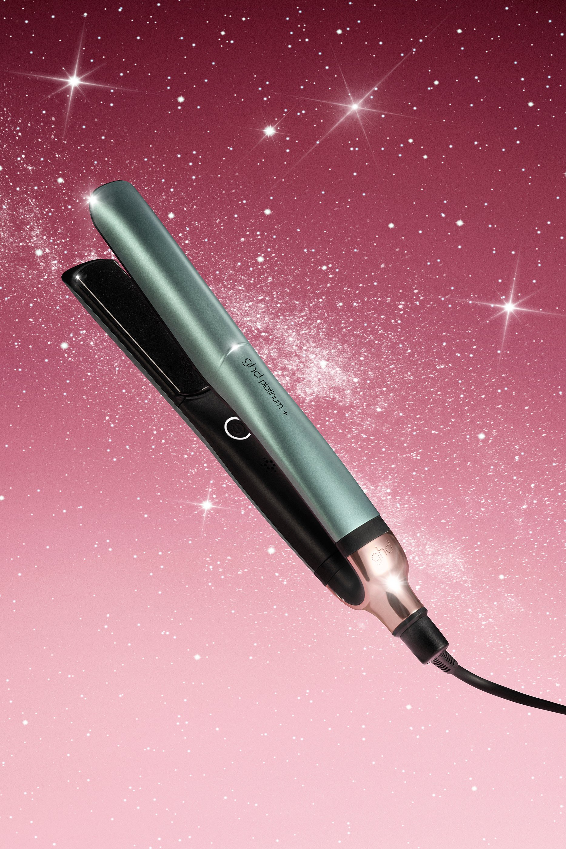 مكواة فرد الشعر بلاتينوم + مع حقيبة  مستحضرات تجميل