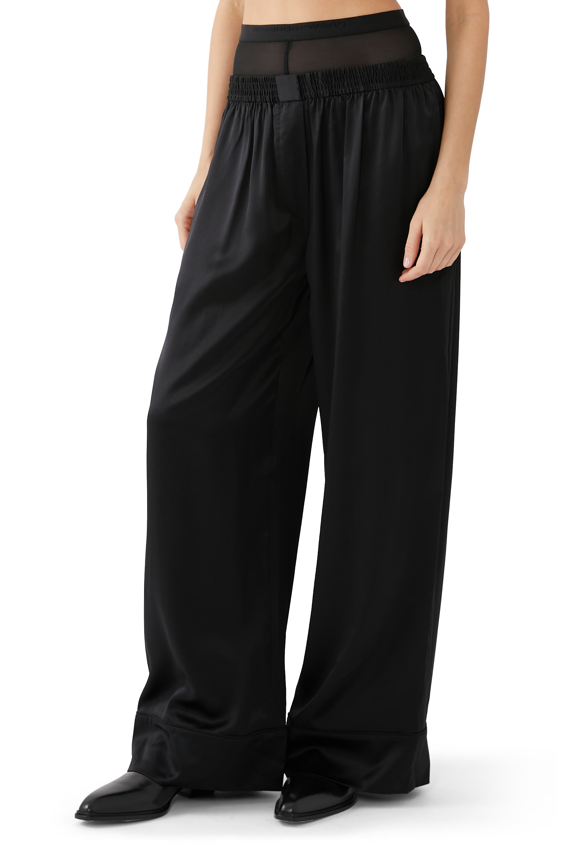 بنطال بطبقة بوكسر