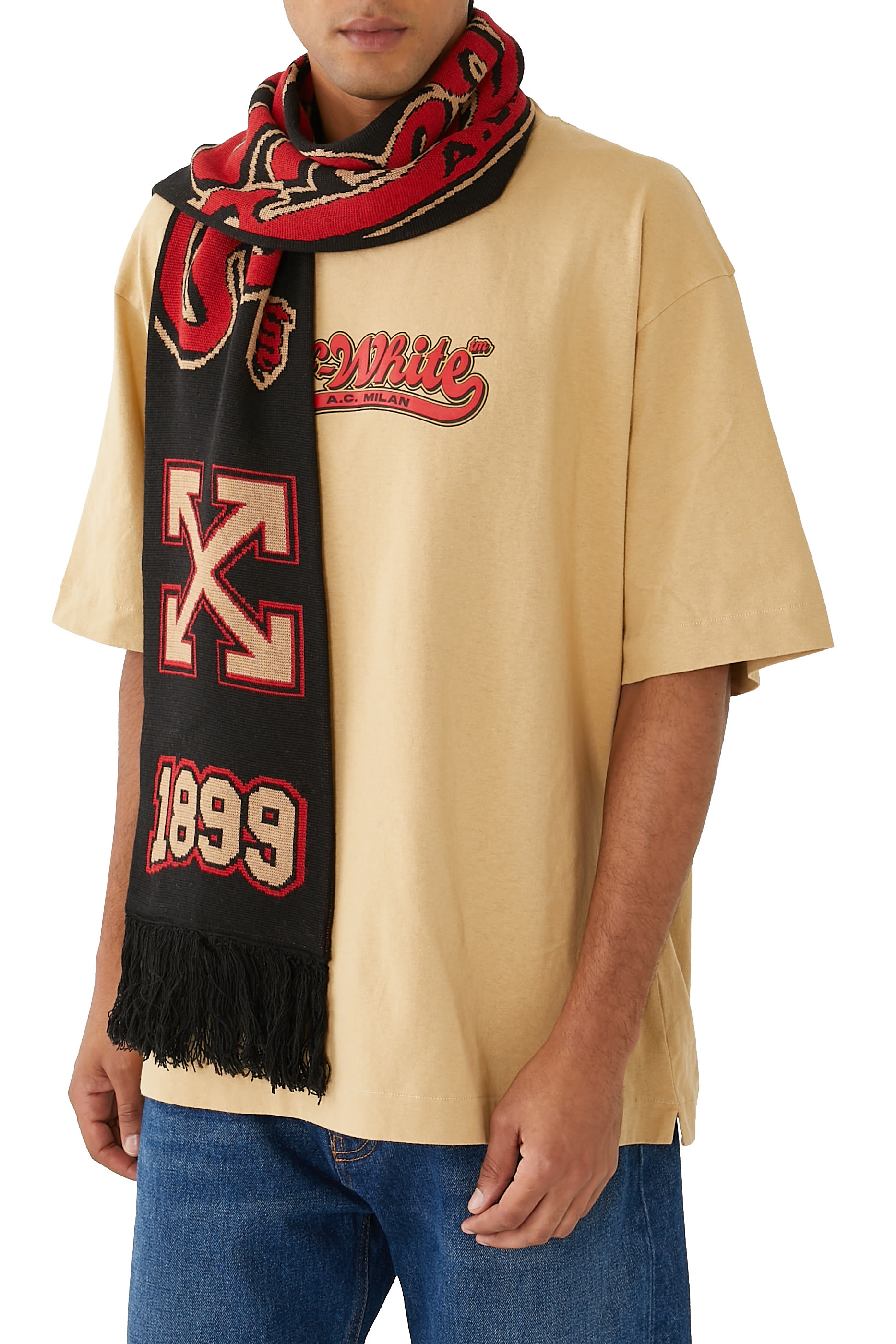 وشاح او x آي سي ميلان