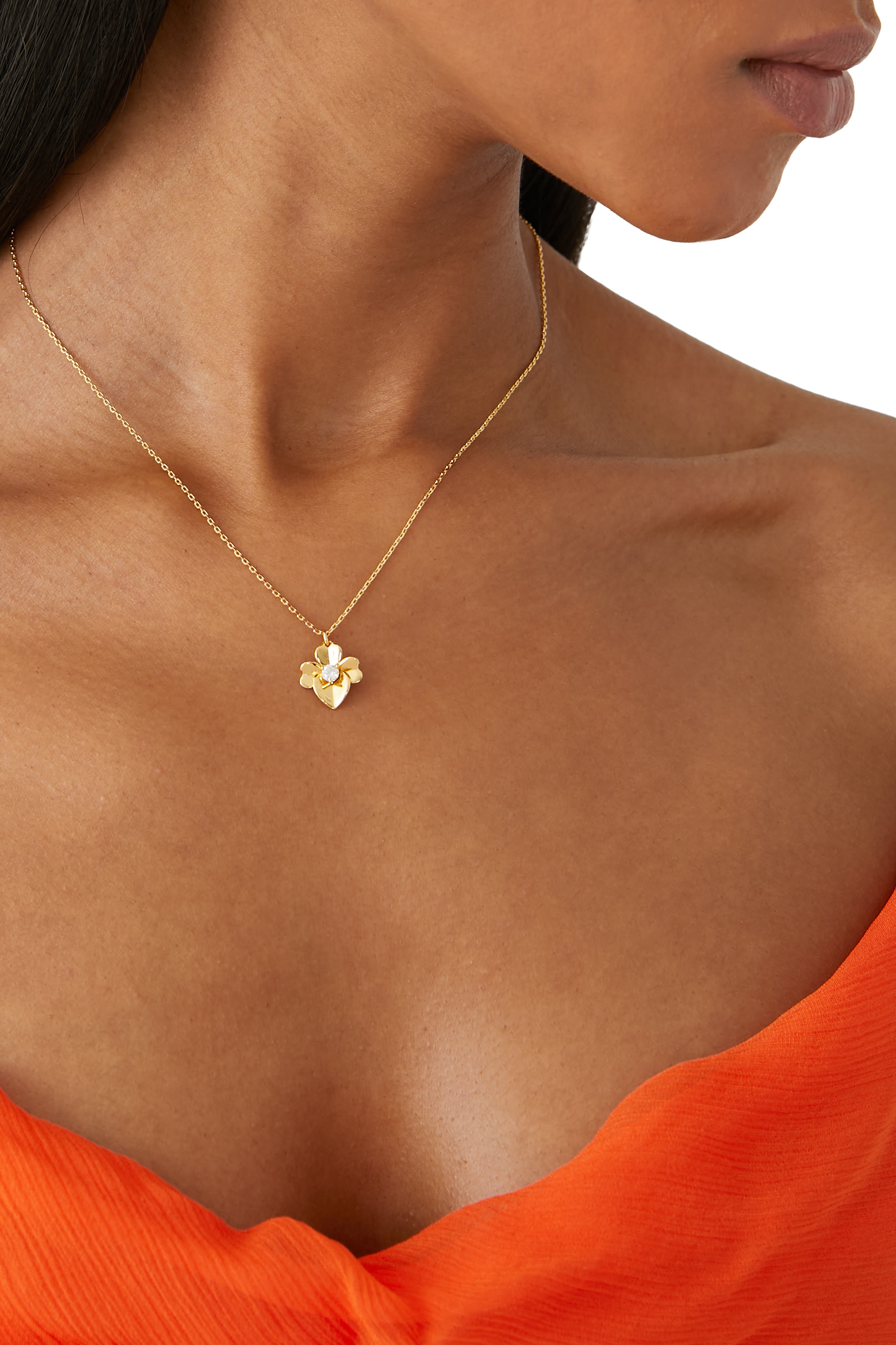 قلادة بريشس بانسي بحلية صغيرة مرصعة بأحجار زركونيا مكعبة، معدن مطلي