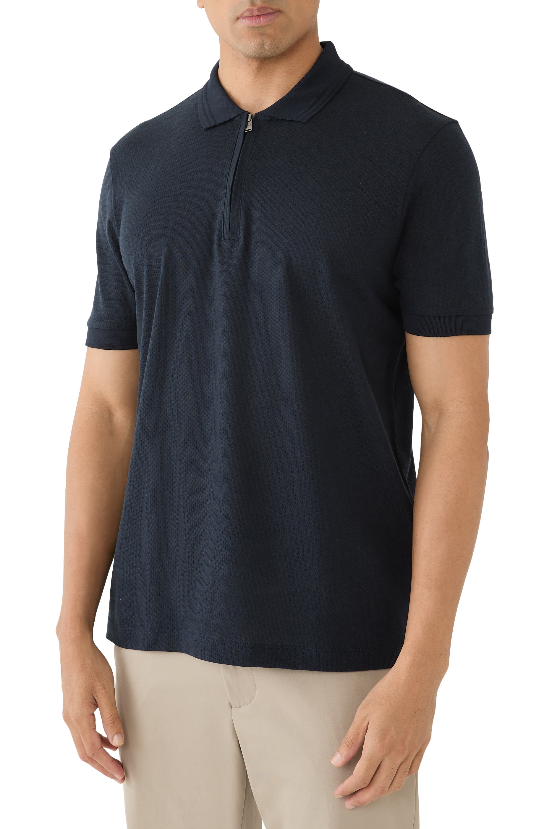 قميص بولو بسحاب أمامي