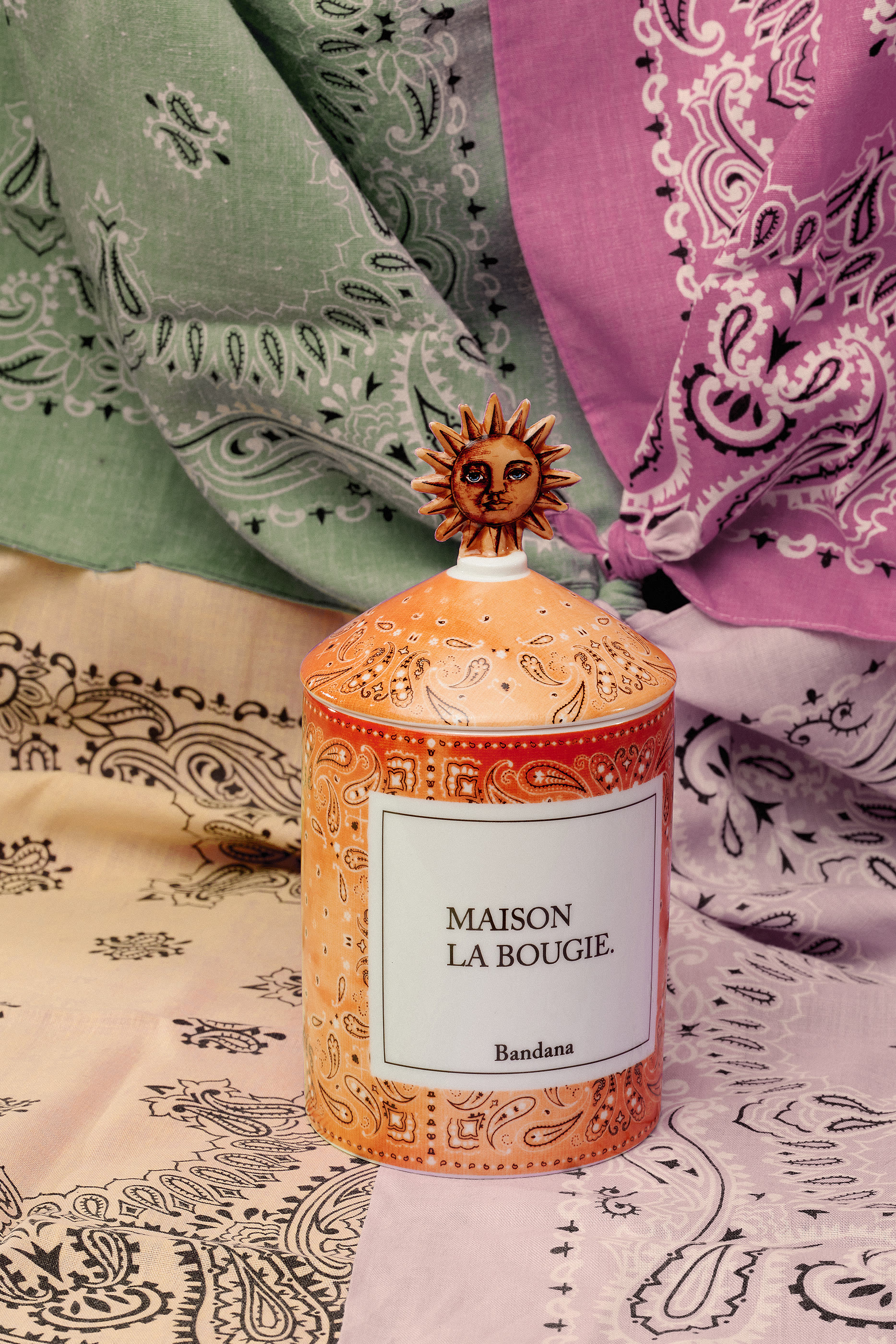 شمعة معطرة باندانا