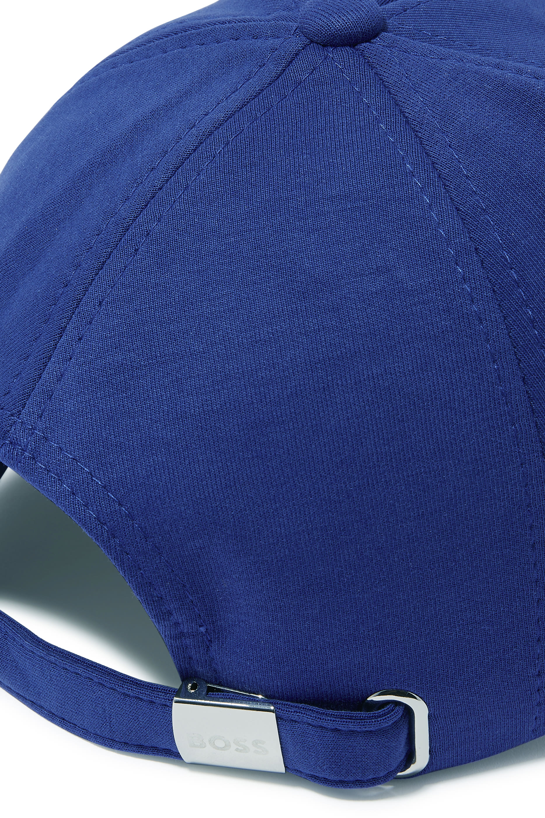 كاب ميتاسترايب بشعار الماركة