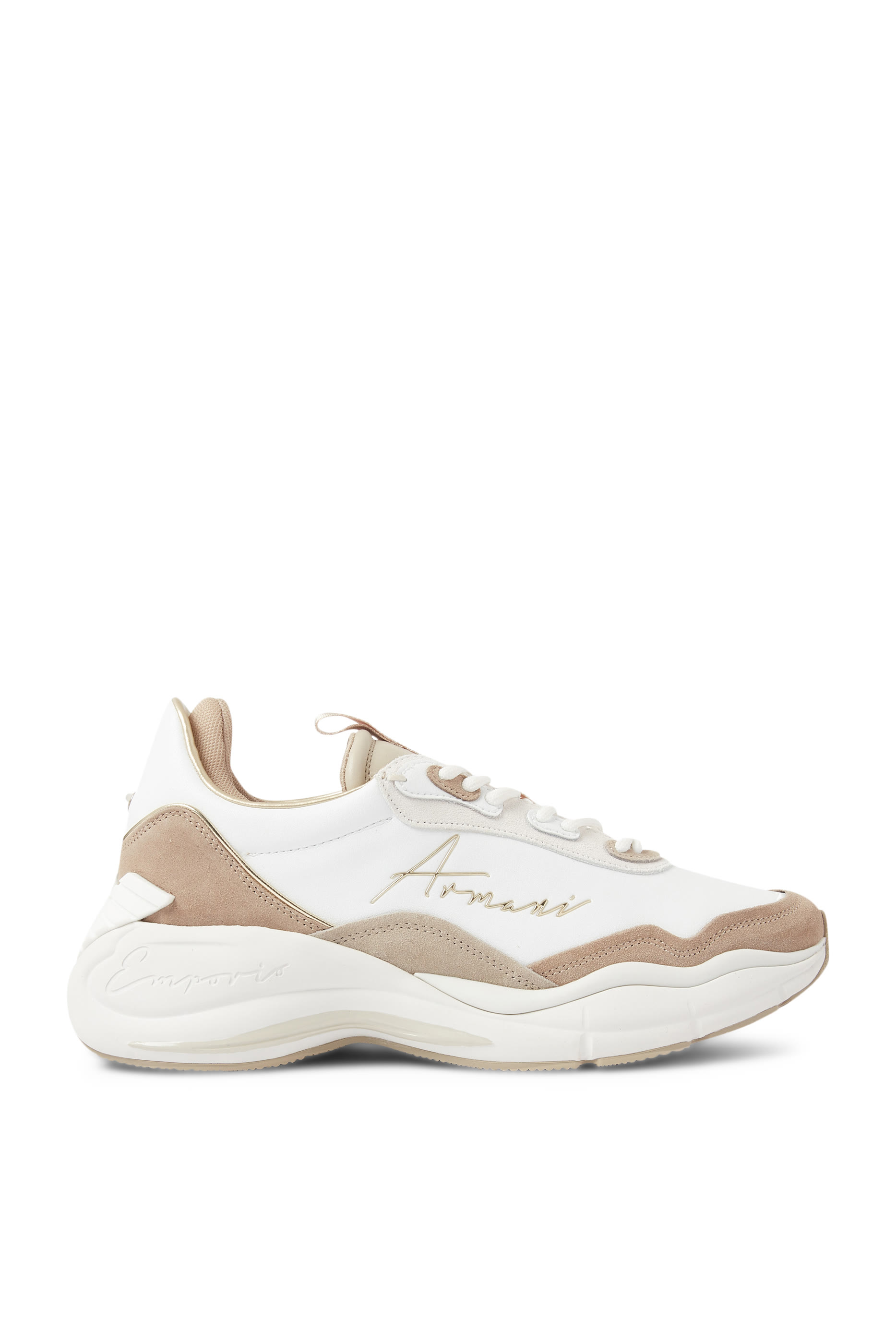 سنيكرز جلد بتفاصيل شمواه