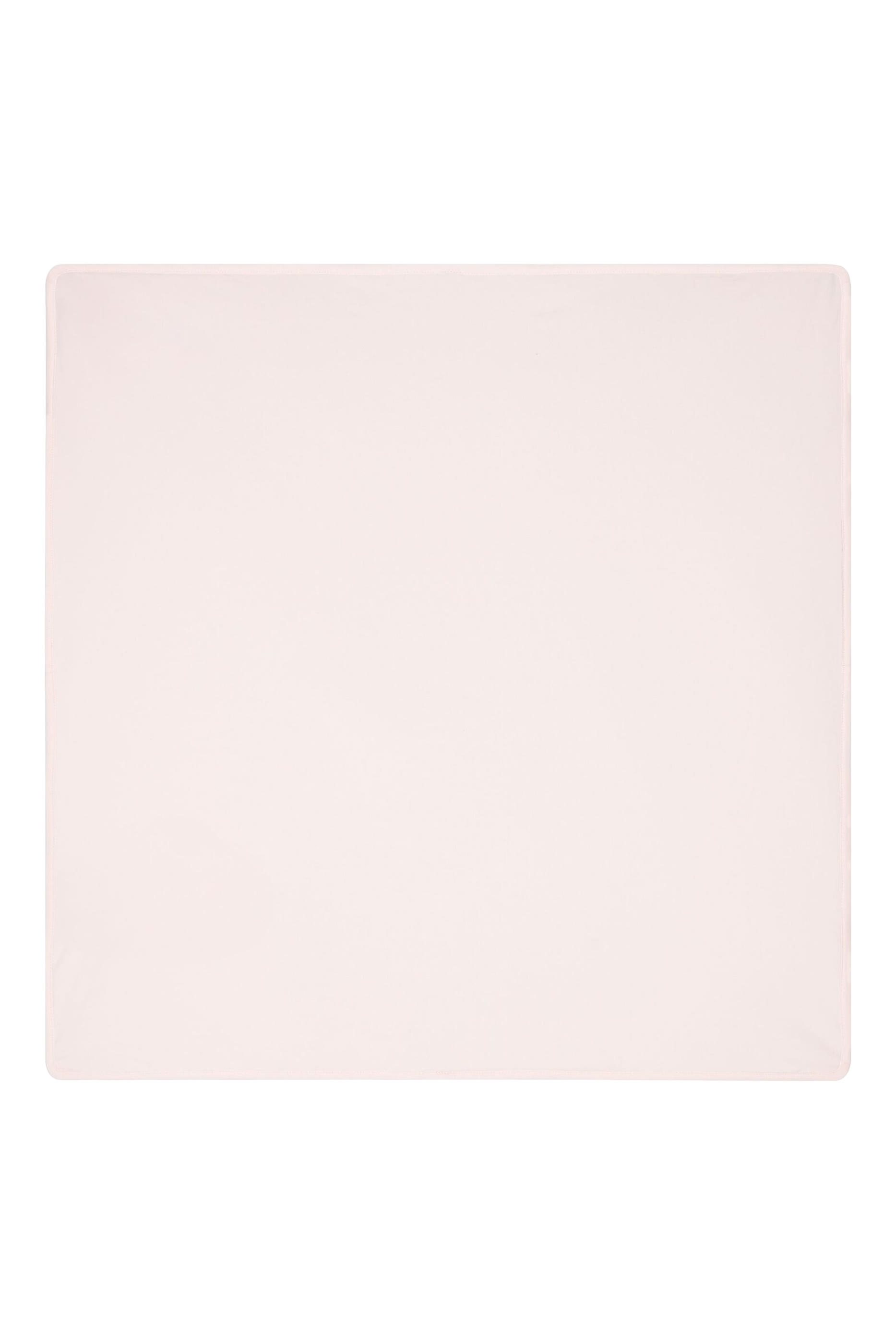 بطانية بشعار الماركة للأطفال