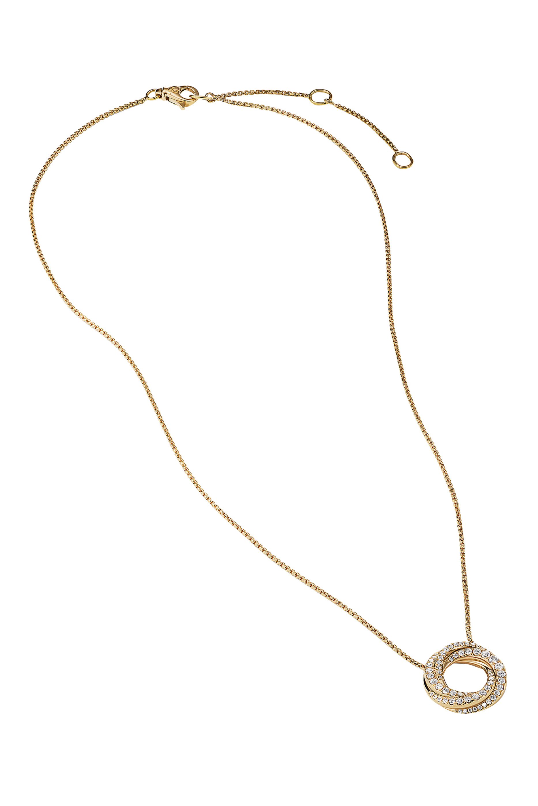 قلادة كروس أوفر بيتيت بدلاية مرصعة بماس