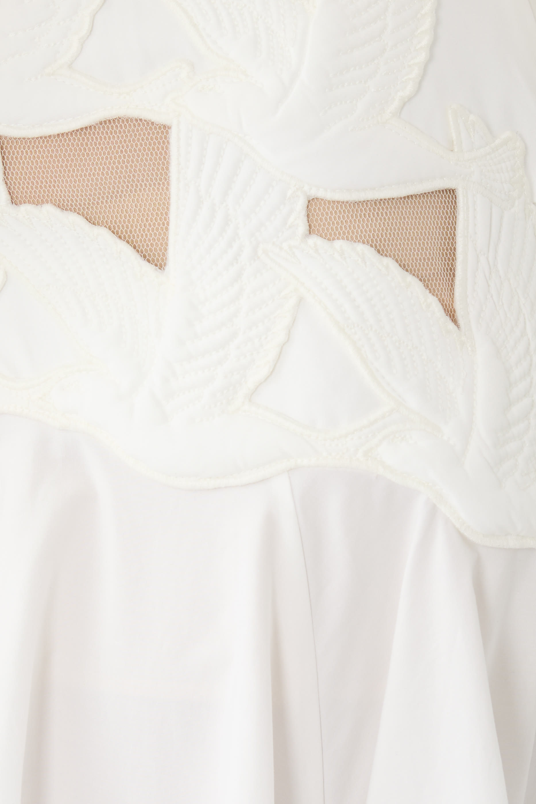 تنورة لونا طويلة بتطريز بارز الملمس